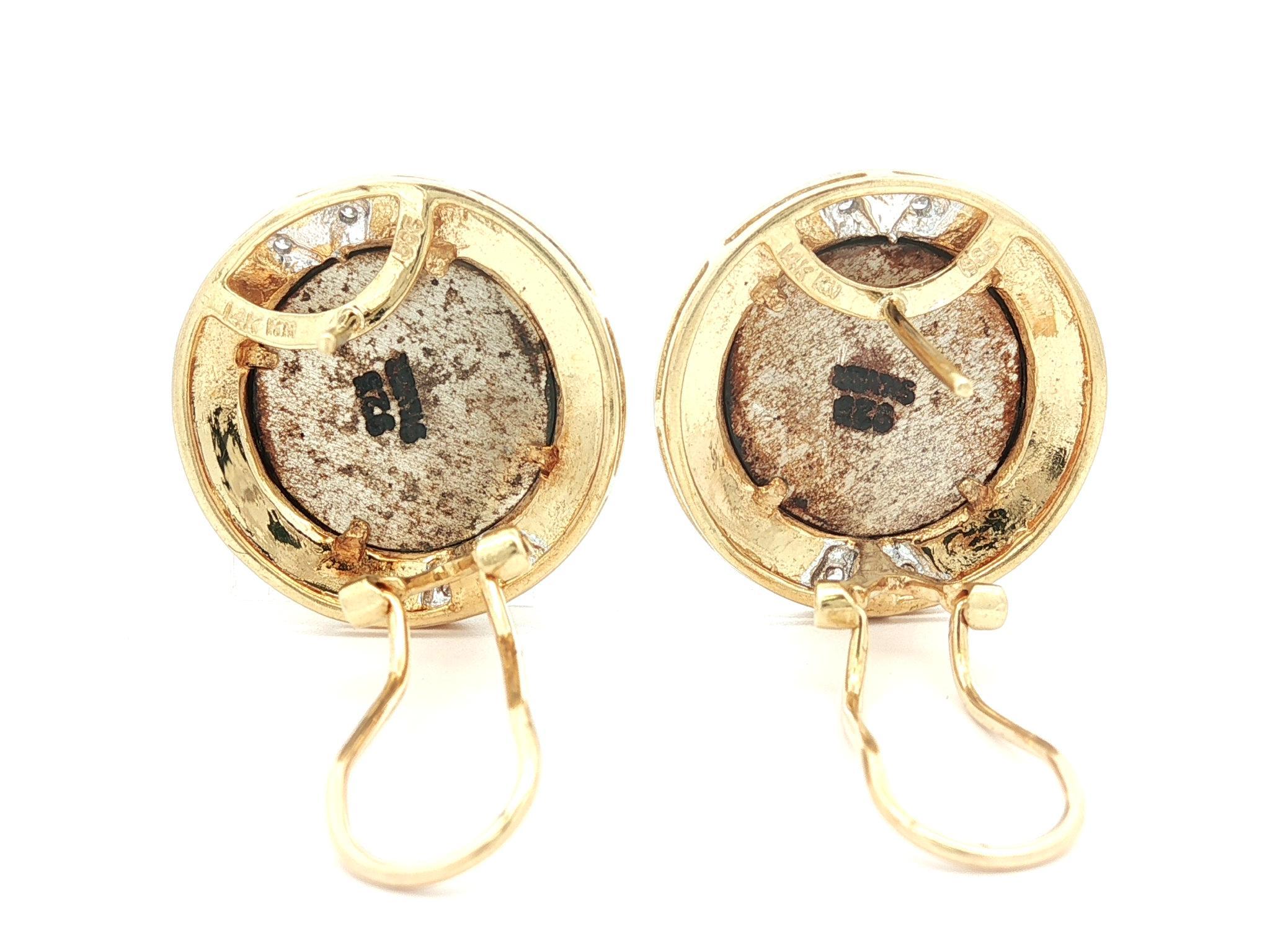 Orecchini Omega a bottone d'epoca in oro giallo 14k e argento con monete e diamanti in vendita 2