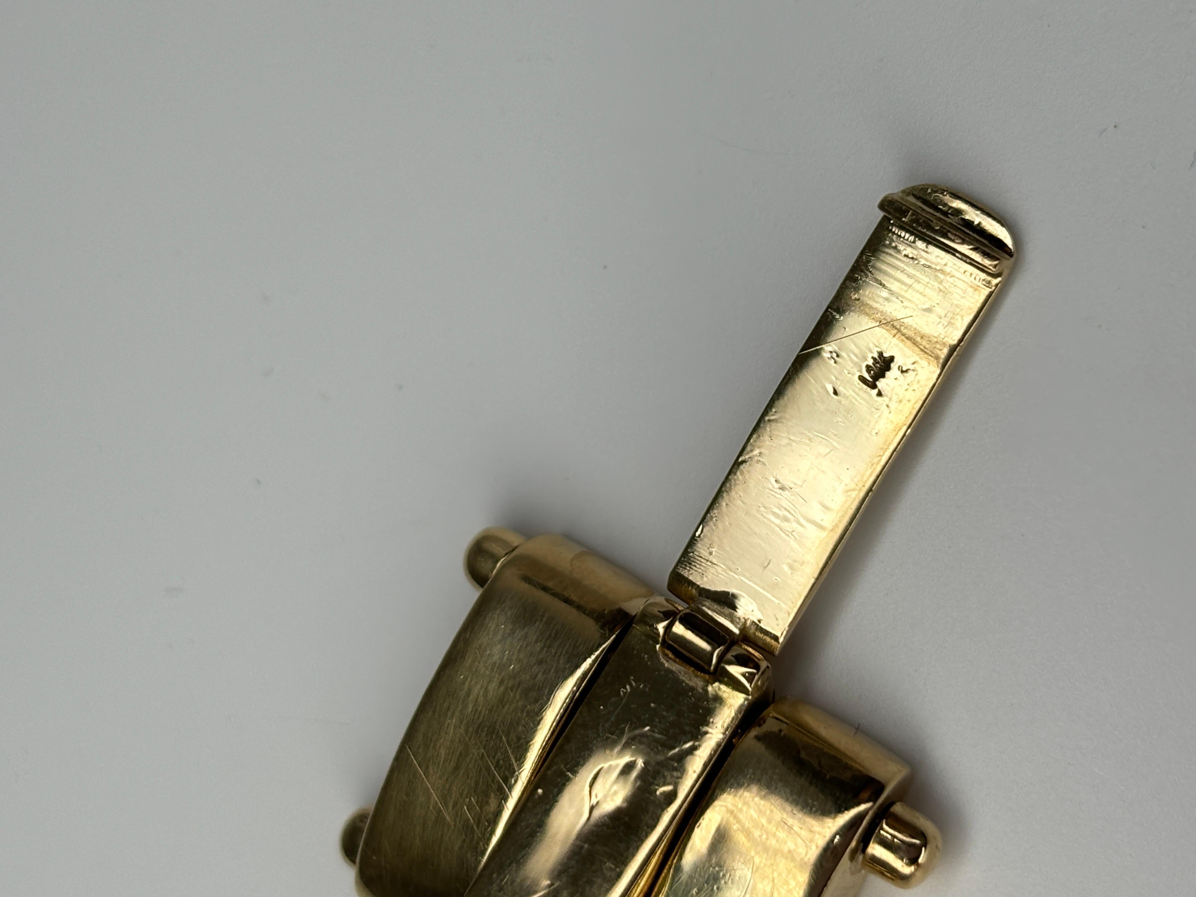 Vintage 14k Yellow Gold Wide Brushed & Polished Sleek Panther Link Bracelet For Sale 2