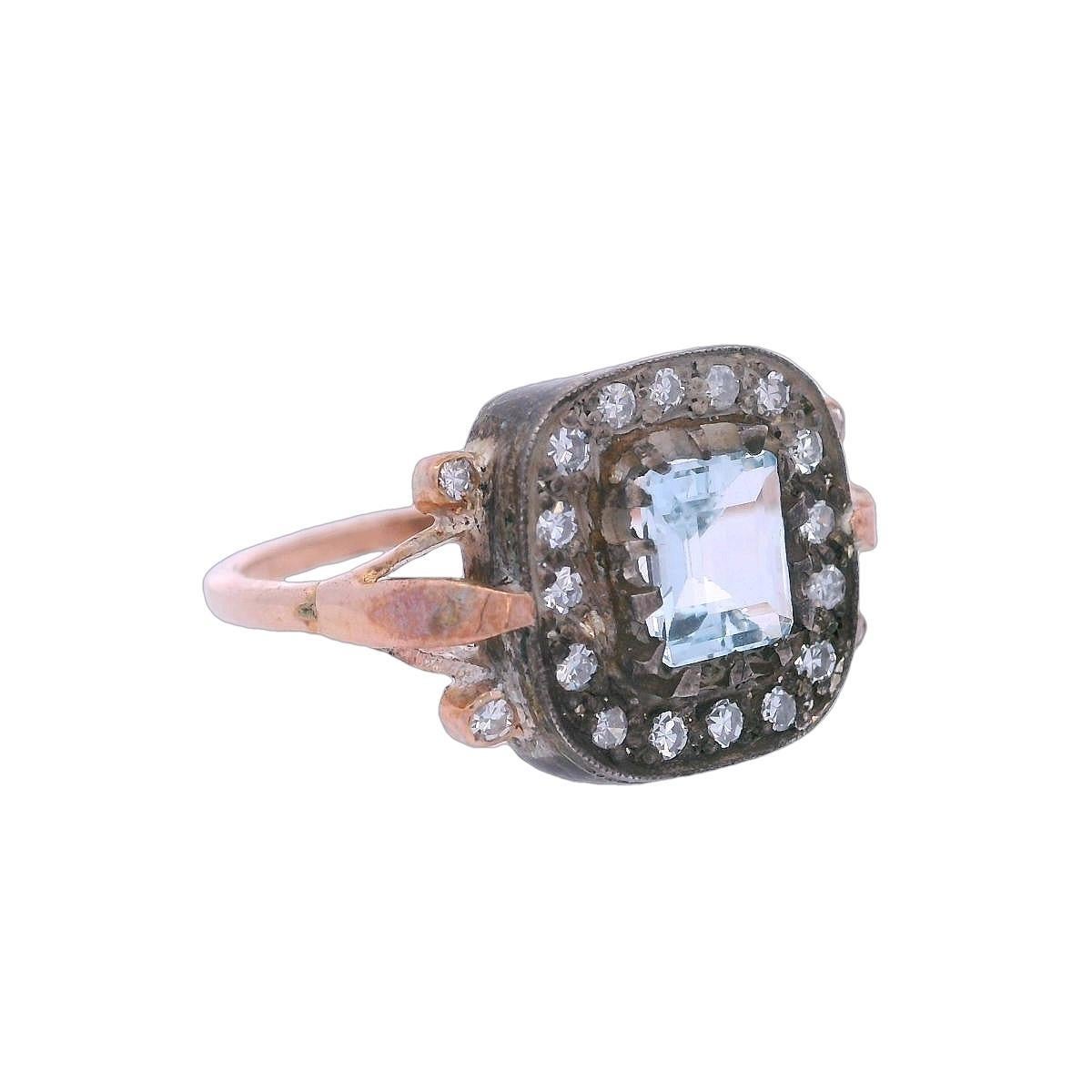 Taglio smeraldo Anello vintage in oro e argento 14kt con acquamarina e diamanti in vendita