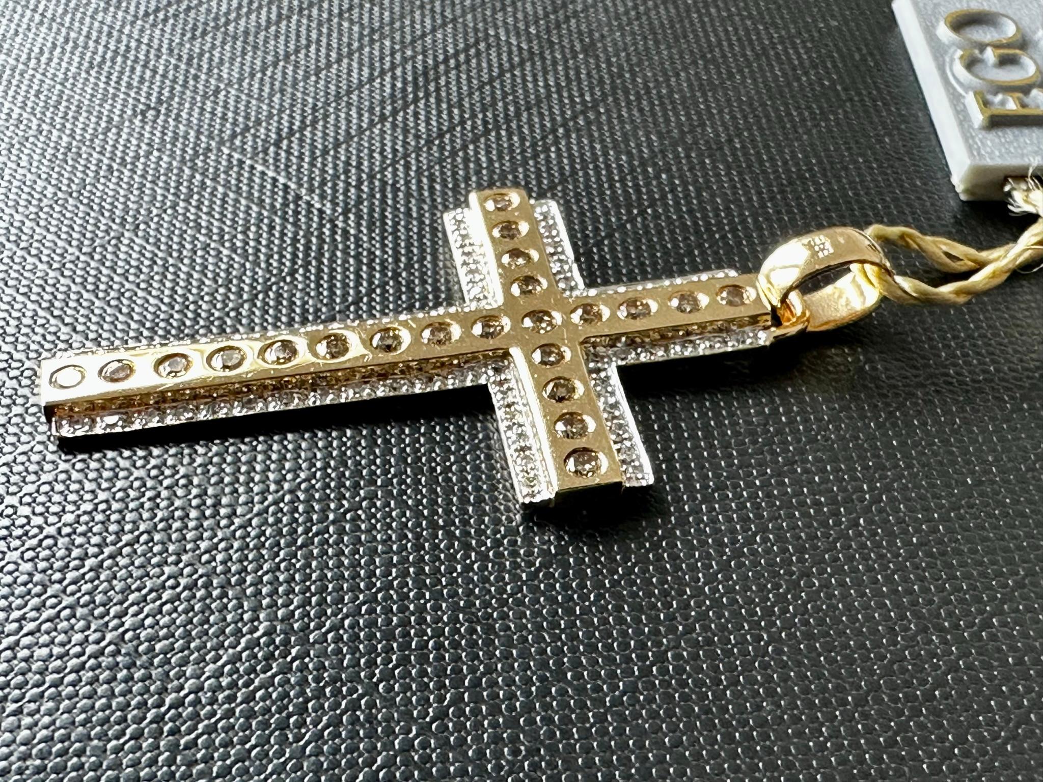Vintage 14kt Gold German Cross with Diamonds For Sale 2