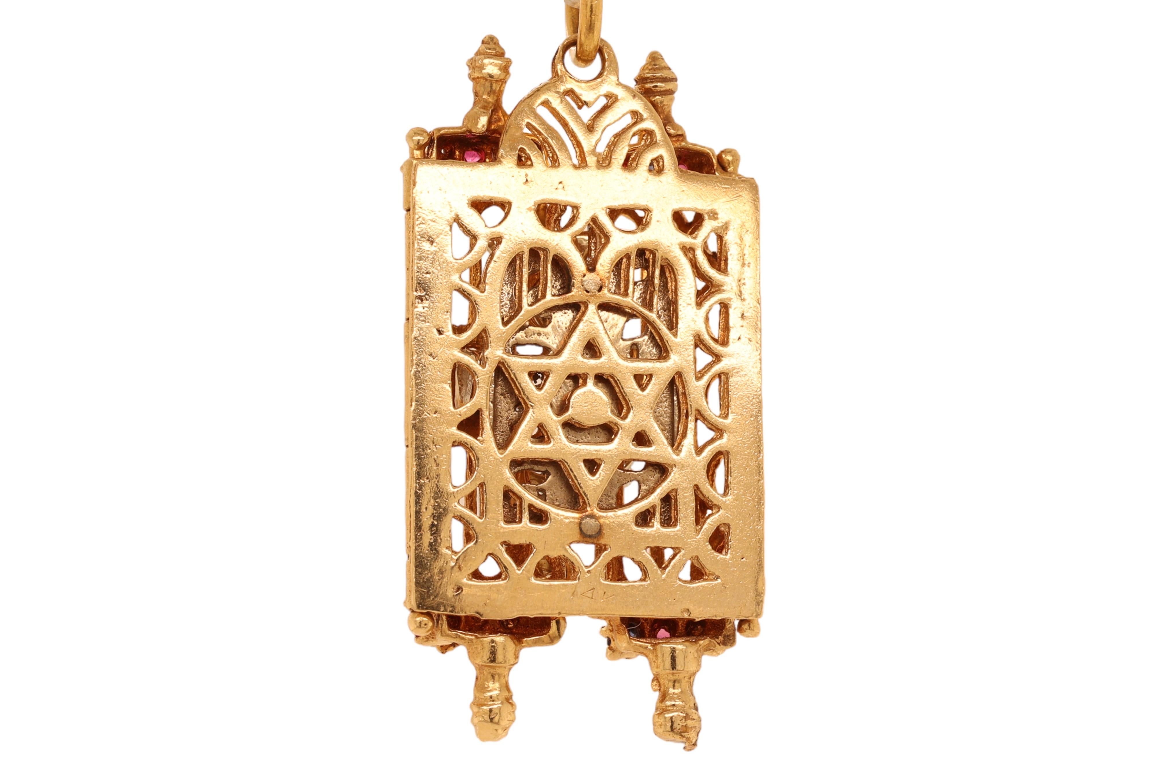 Round Cut Vintage 14 Karat Gold Judaica Torah Scroll Pendant Holder, Menorah&Star of David For Sale