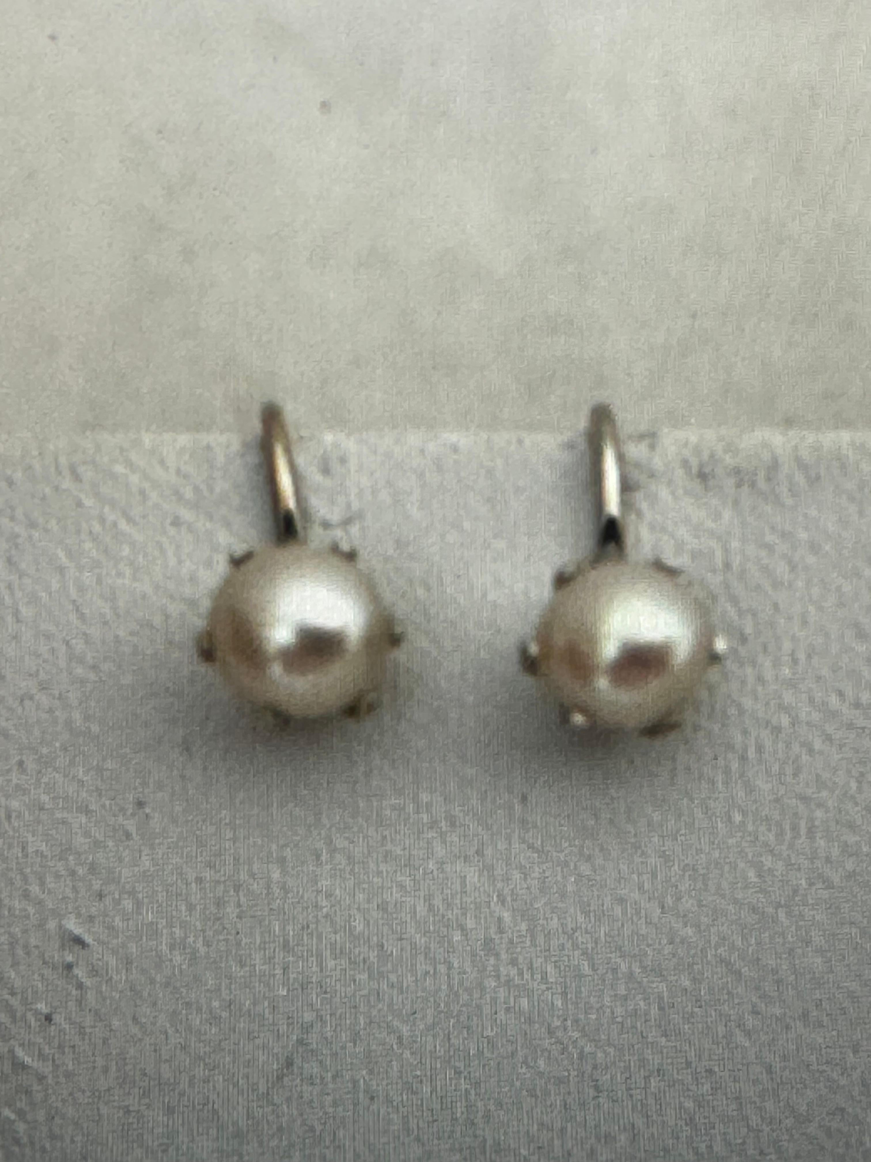 Artisan Vintage 14kt White Gold 6mm Pearl Screw Back Earrings