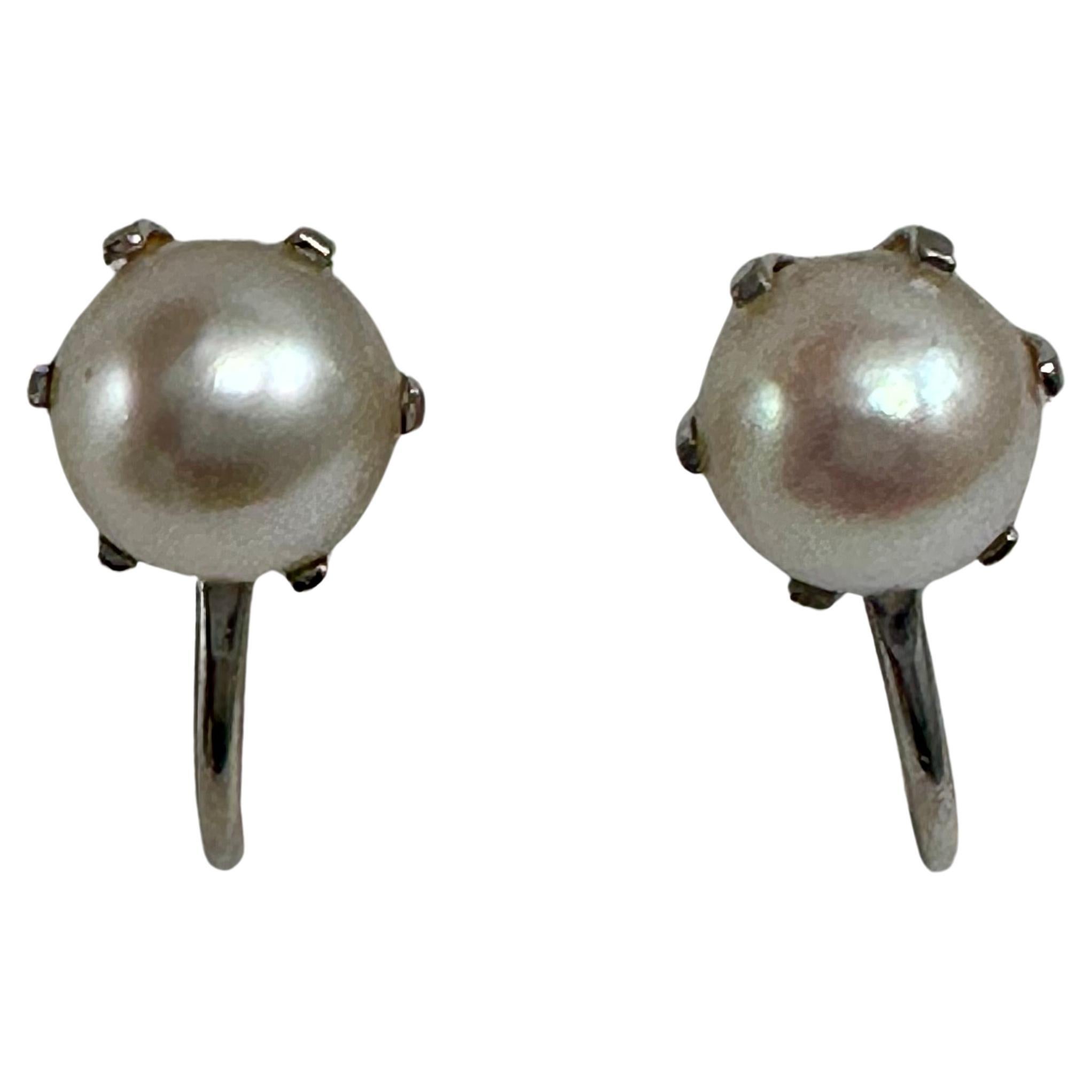 Vintage 14kt White Gold 6mm Pearl Screw Back Earrings