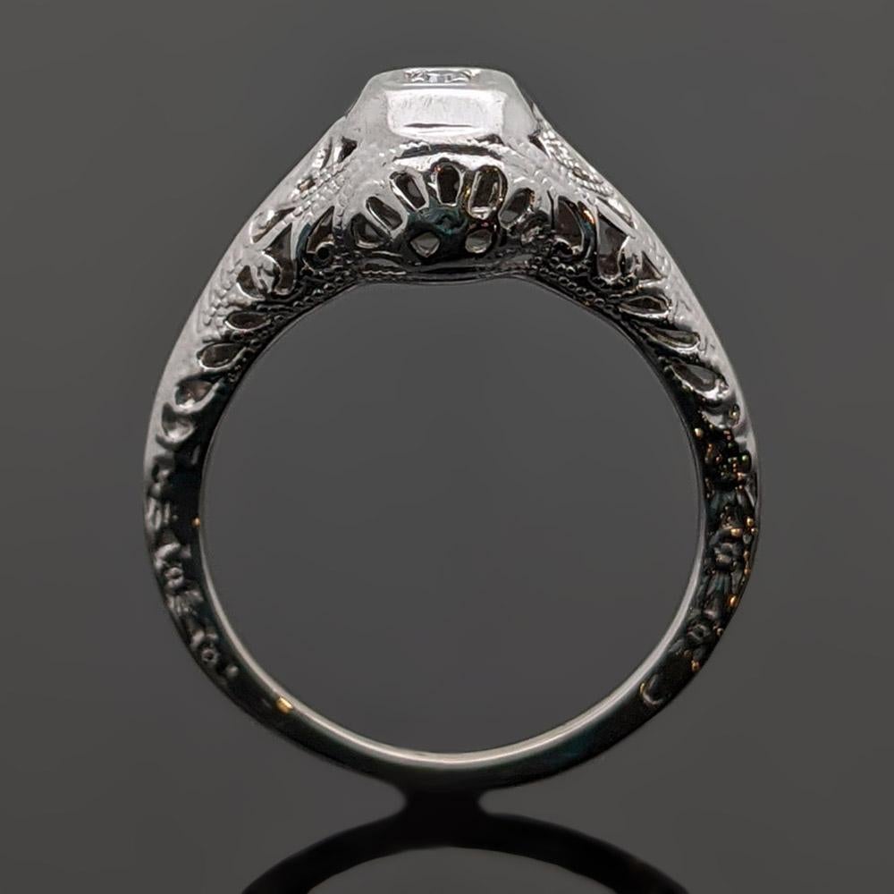 Women's Vintage 14 Karat White Gold Diamond Ring Art Deco For Sale