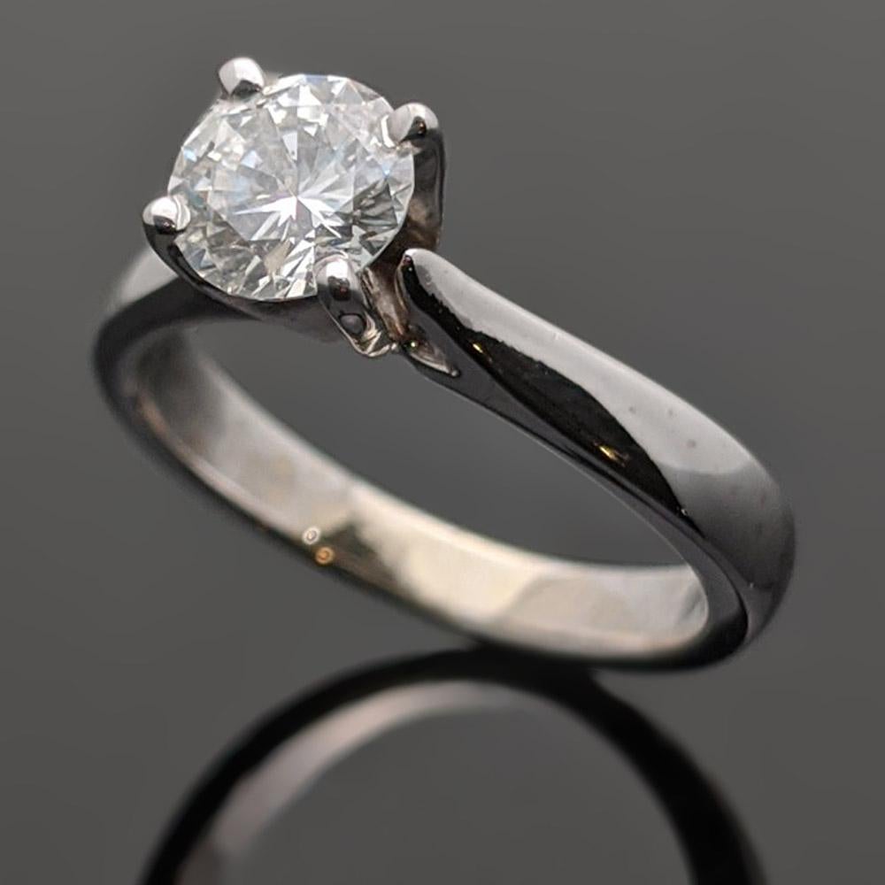 Round Cut Vintage 14 Karat White Gold Diamond Solitaire Ring For Sale