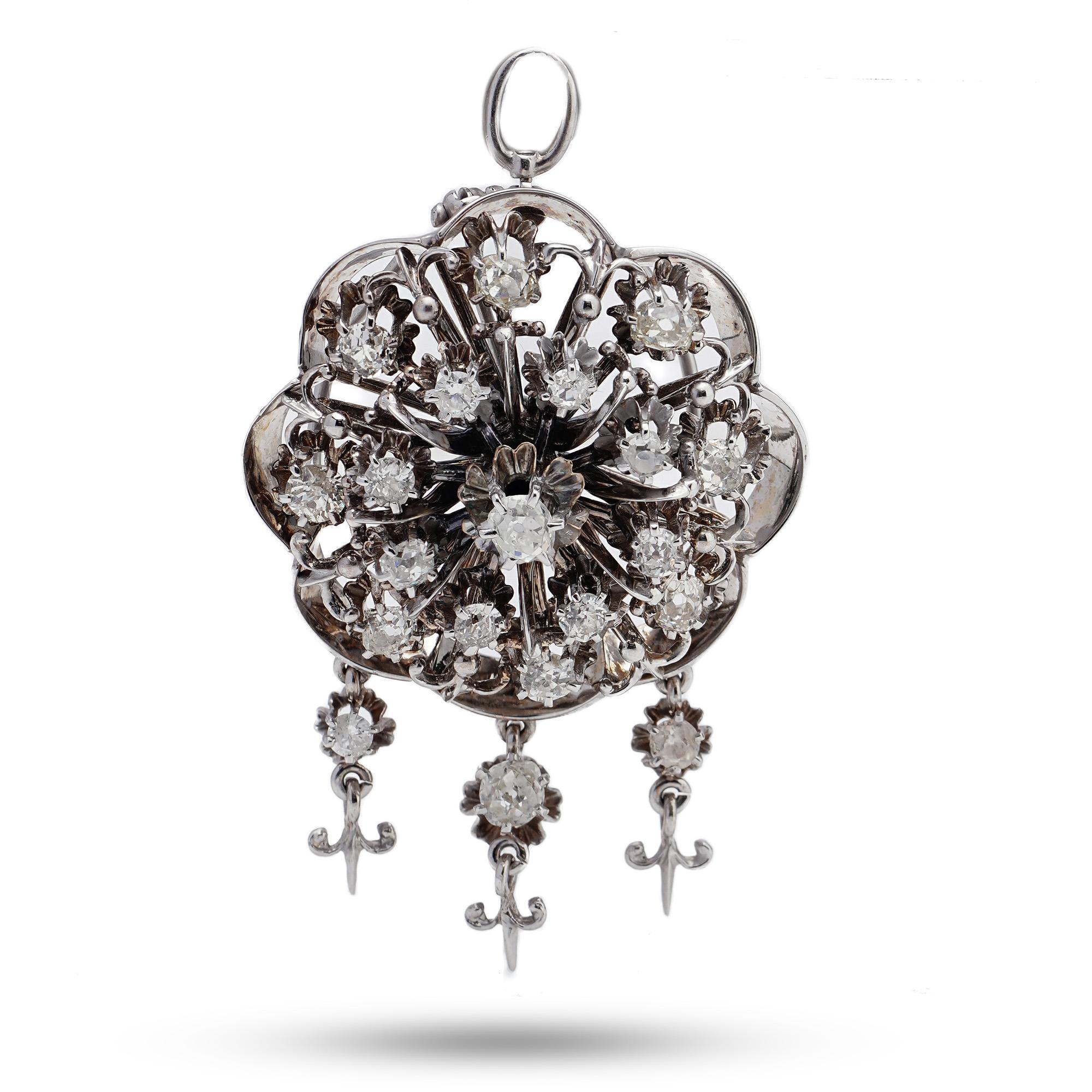 Vintage 14kt. White Gold Flower Brooch/Pendant Set with 3.10 Ct. Diamonds For Sale 3