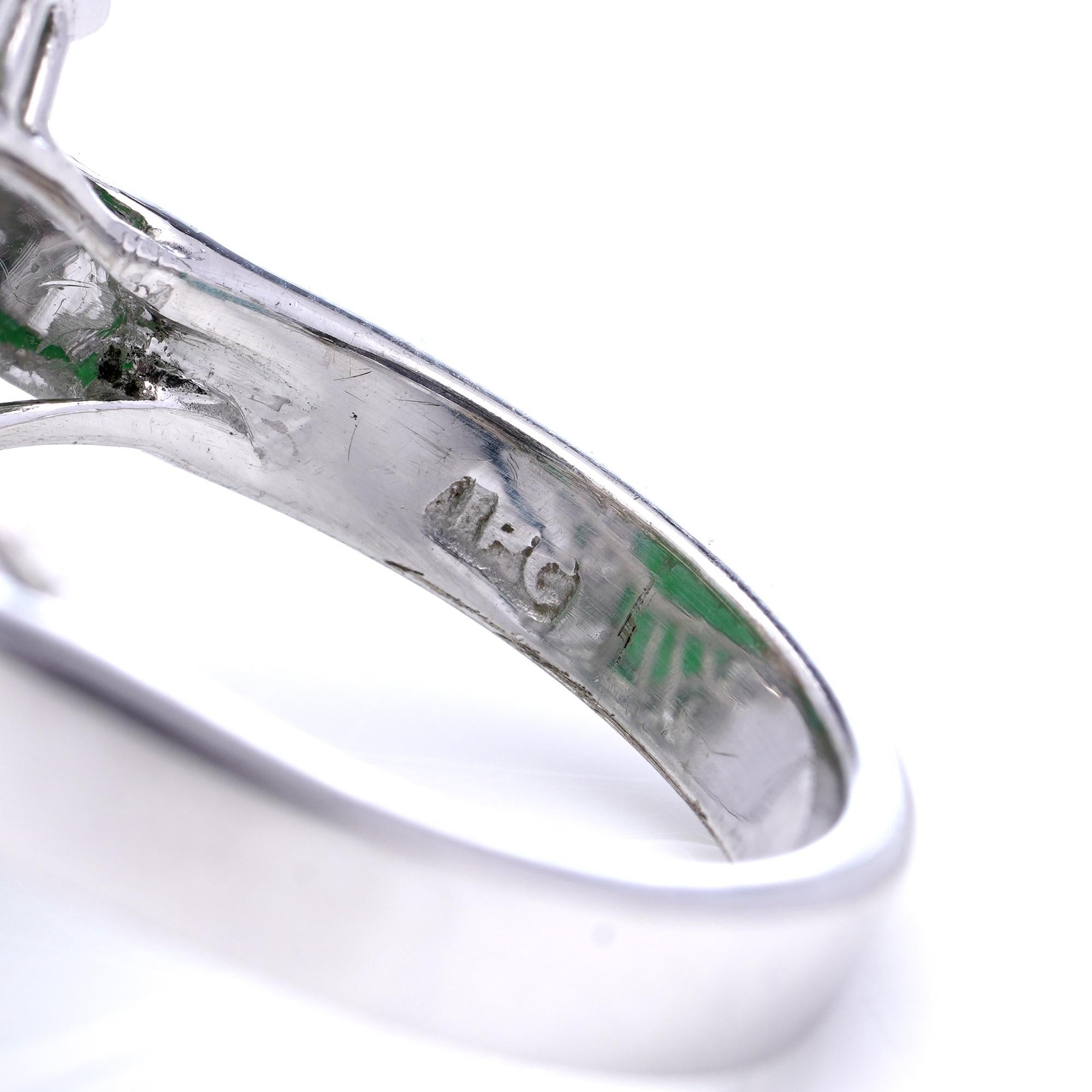 Vintage 14kt. Weißgold 23,10 ct. Vintage.  Jade-Diamant-Cluster-Ring im Angebot 3