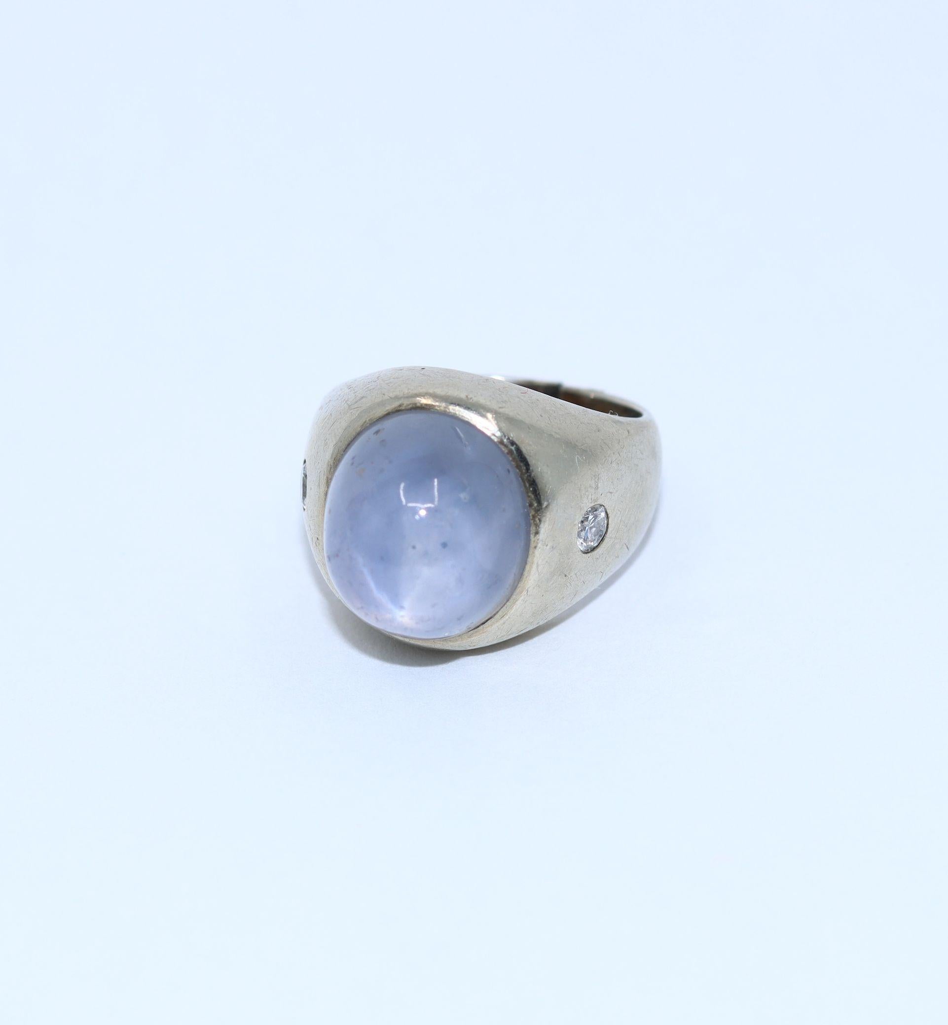 Women's Vintage 14KT White Gold Star Sapphire Diamond Ring For Sale