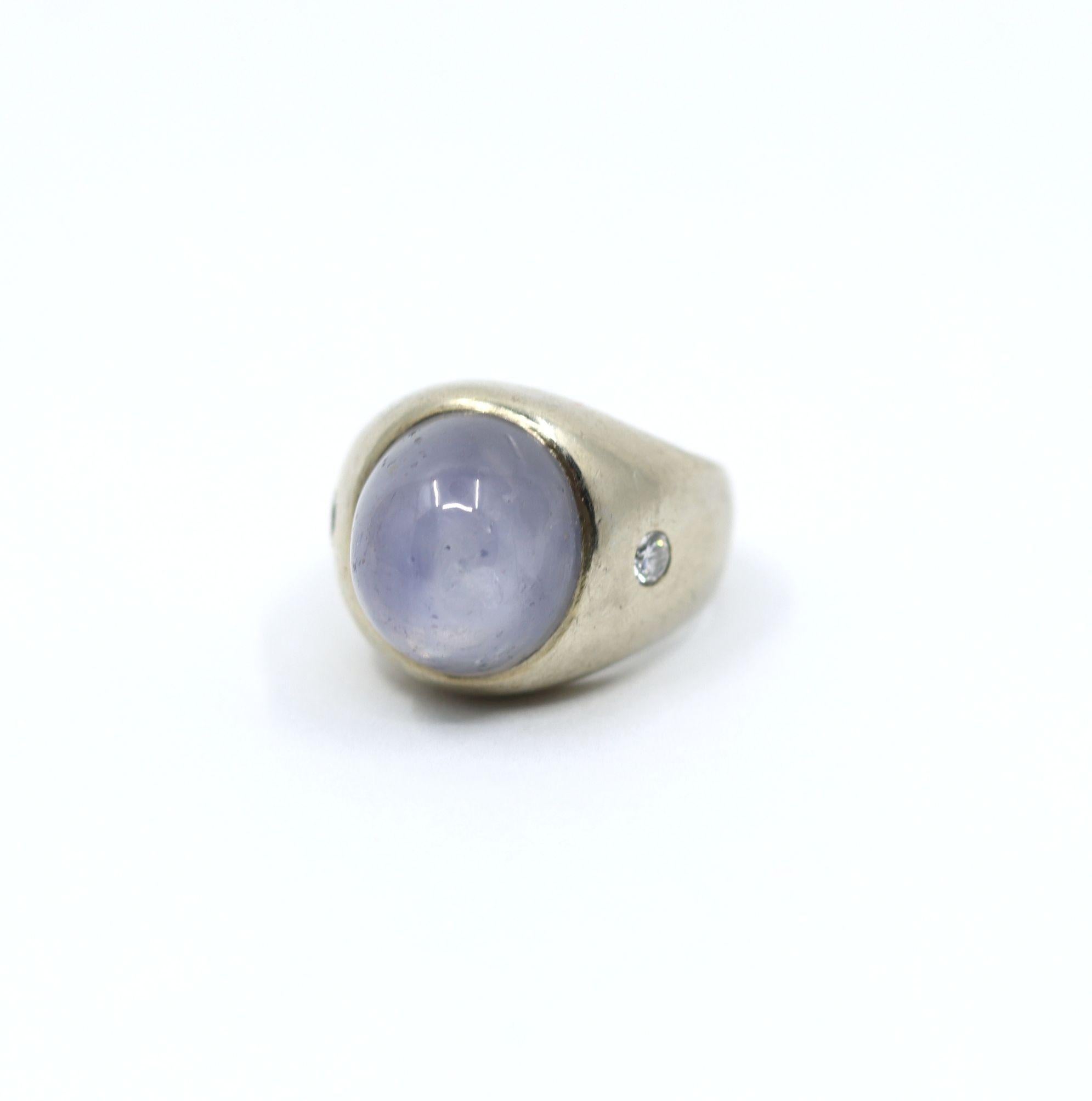 Vintage 14KT White Gold Star Sapphire Diamond Ring For Sale 3