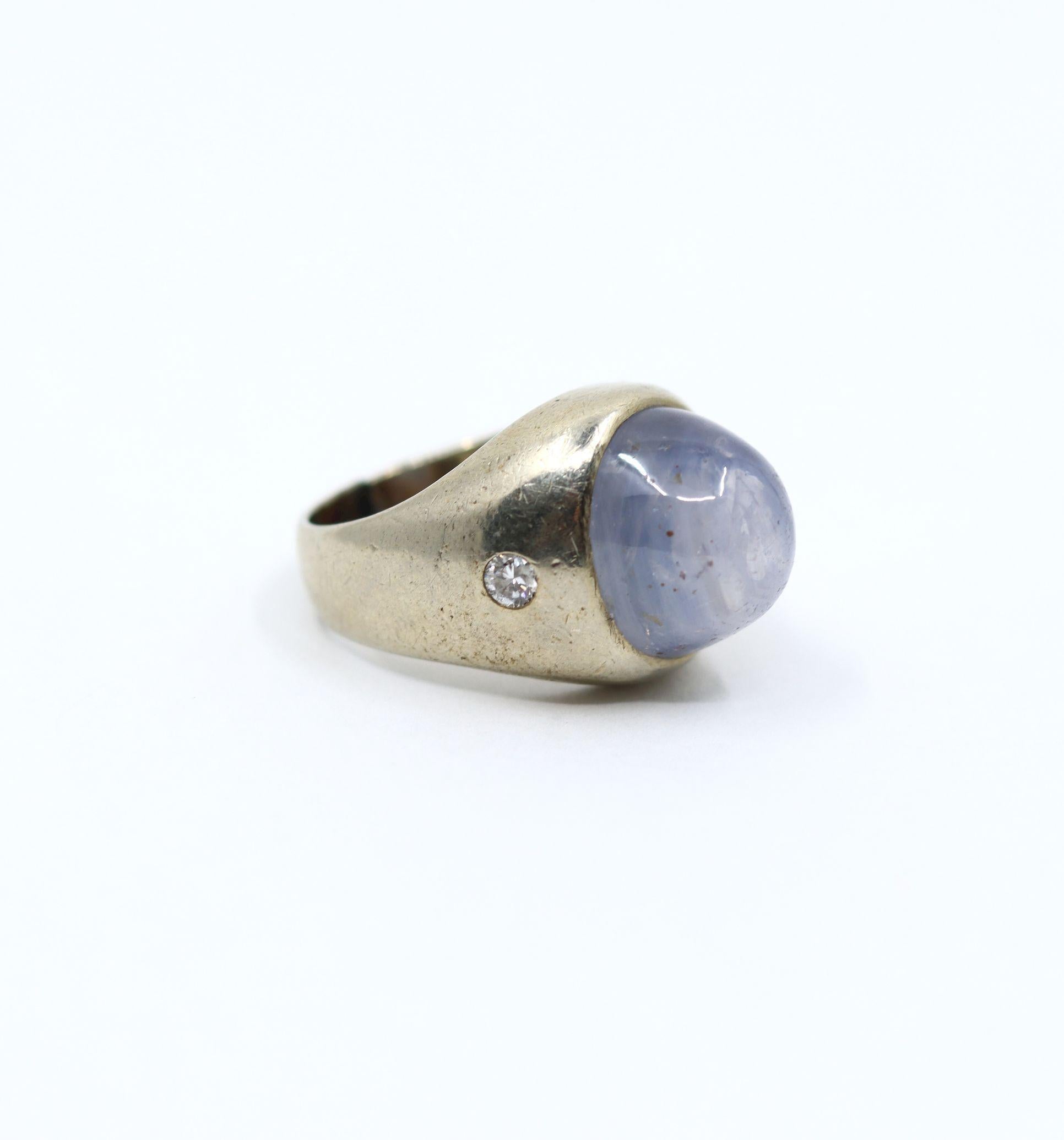 Vintage 14KT White Gold Star Sapphire Diamond Ring For Sale 4