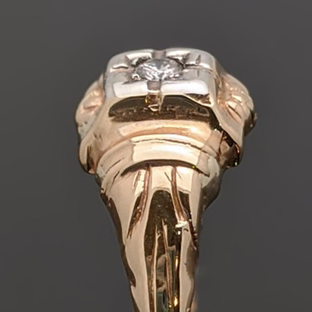 Vintage 14 Karat Yellow Gold Art Deco Diamond Ring In Excellent Condition For Sale In Los Angeles, CA