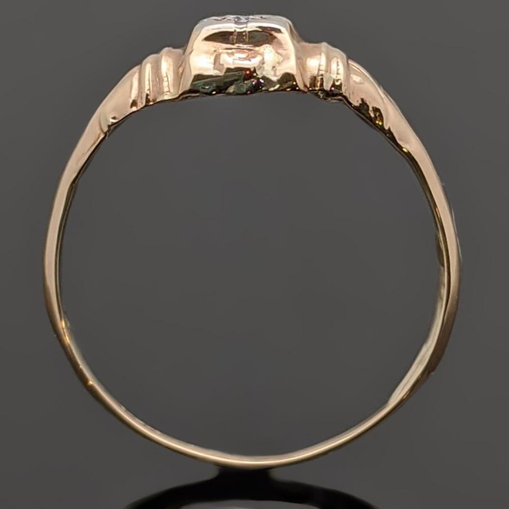 Women's Vintage 14 Karat Yellow Gold Art Deco Diamond Ring For Sale
