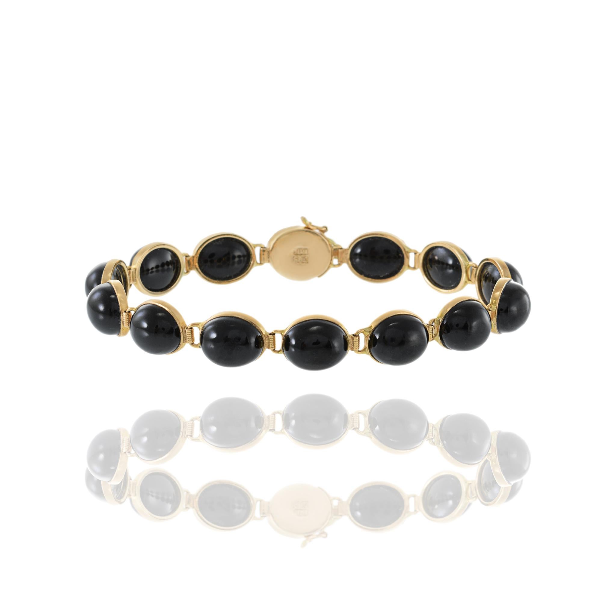 Retro Vintage 14KT Yellow Gold Cabochon Black Onyx Link Bracelet