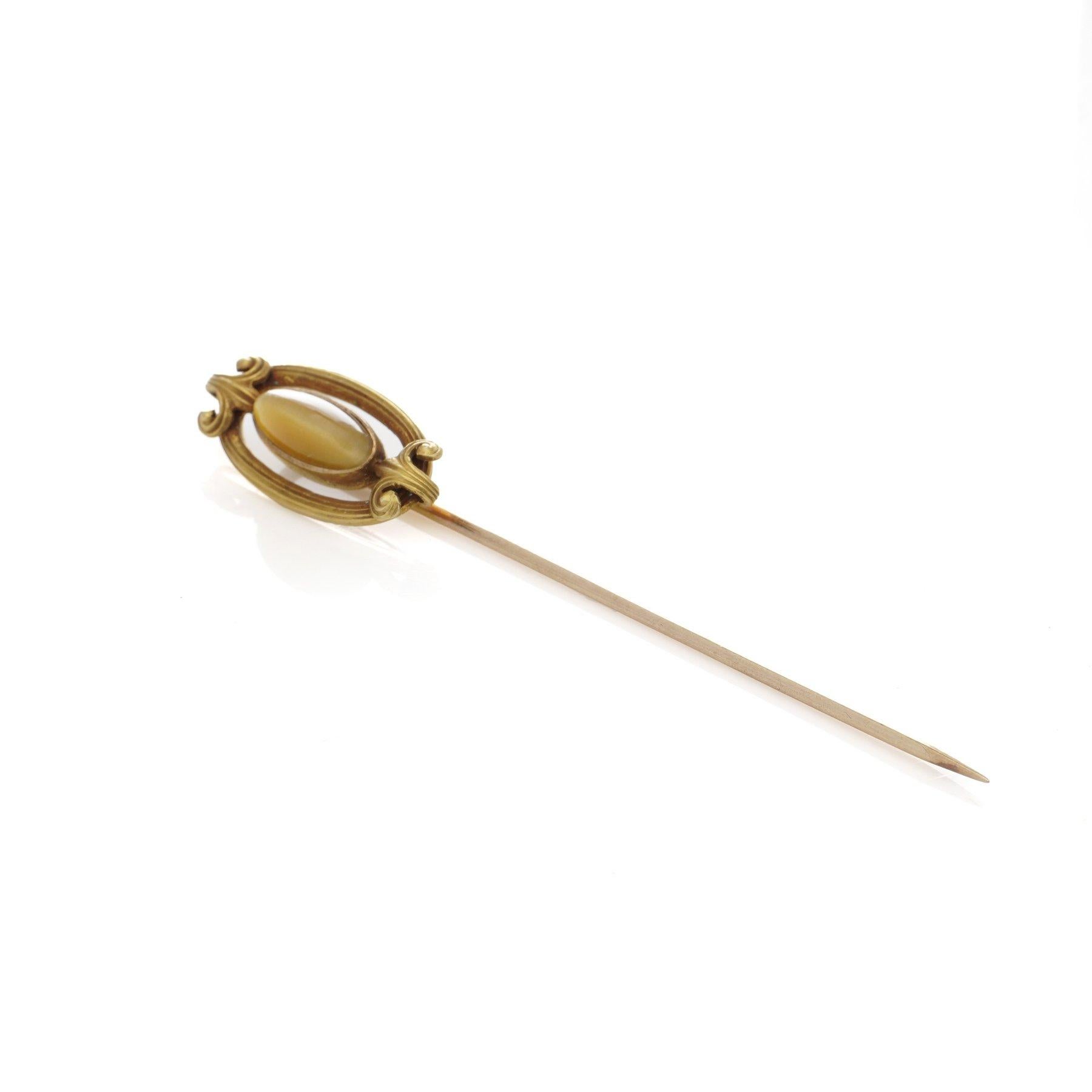 Vintage 14kt. yellow gold hat pin brooch with tiger's eye.  For Sale 1