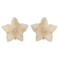 Pendientes florales vintage de ópalo y diamantes de oro amarillo de 14 quilates