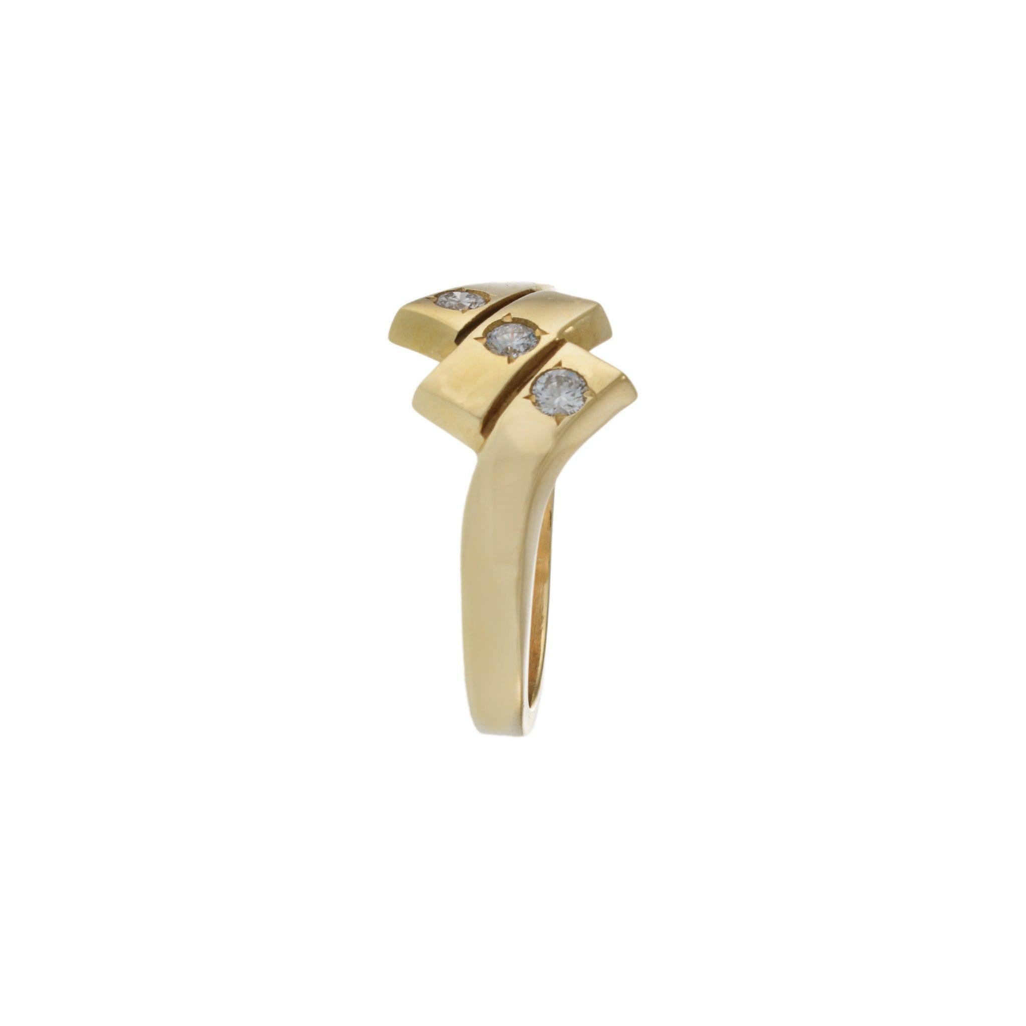 Brilliant Cut Vintage 14KT Yellow Gold Three-Section Diamond Ring For Sale