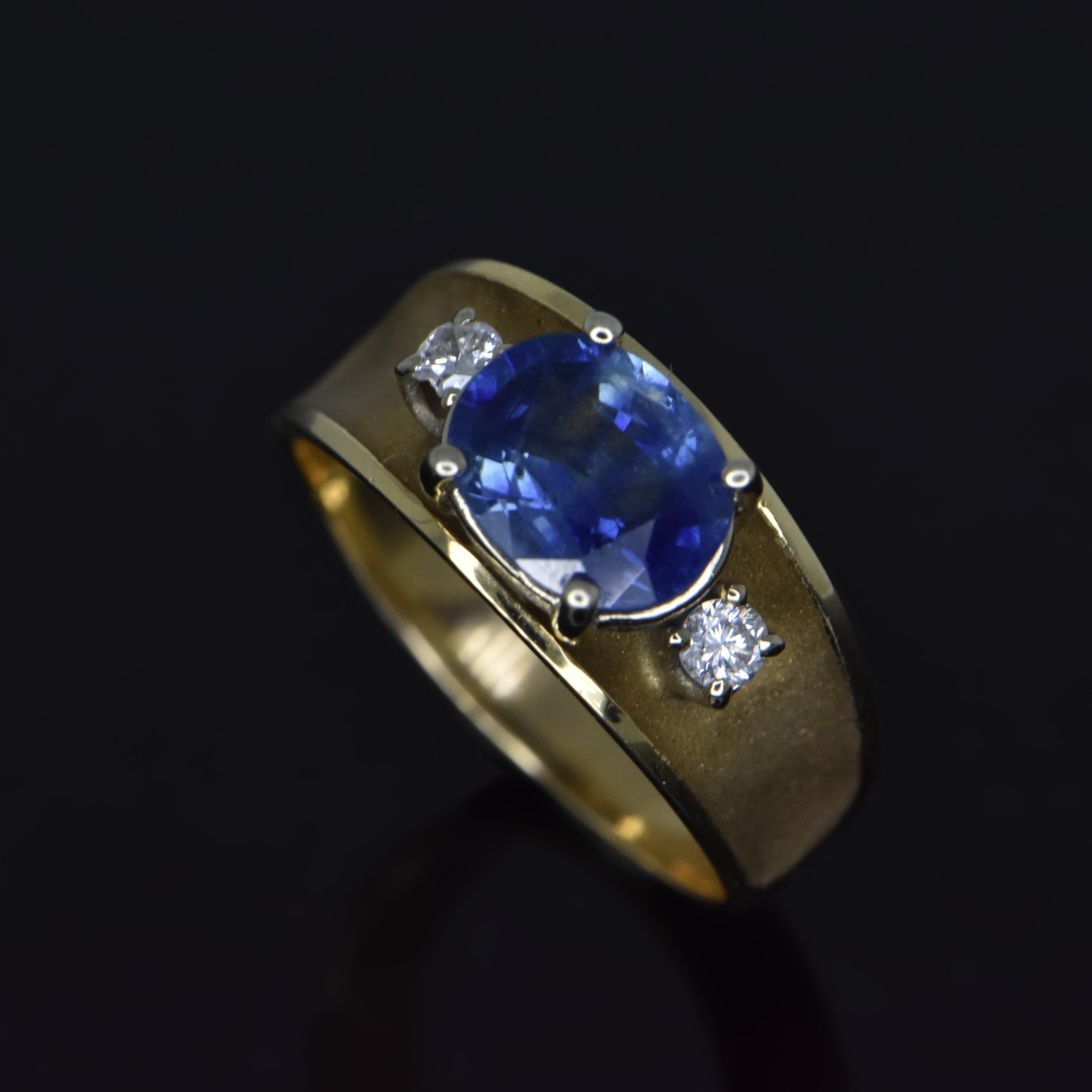 14k yellow gold blue sapphire ring