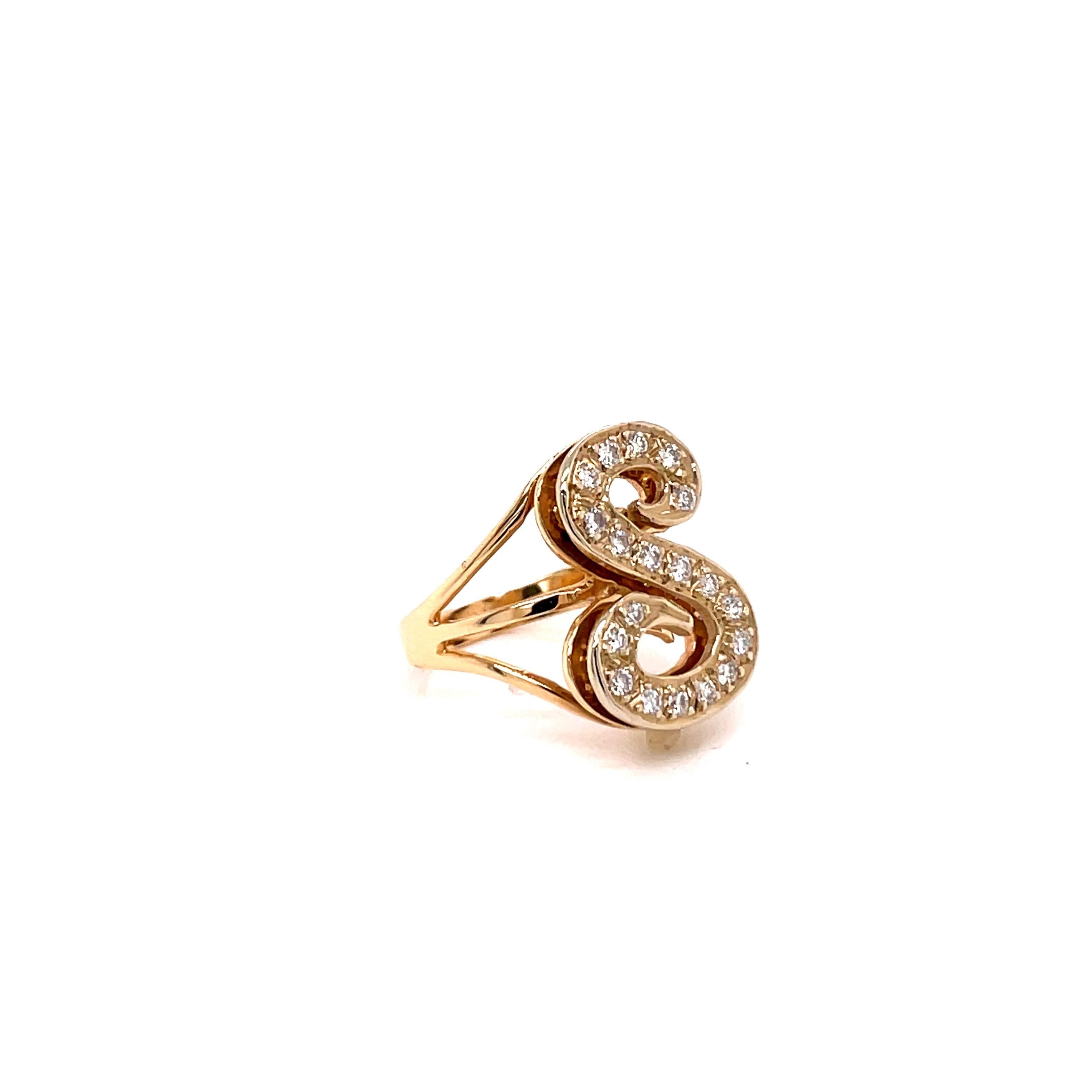 Round Cut Vintage 14KY Diamond Initial ‘S’ Ring