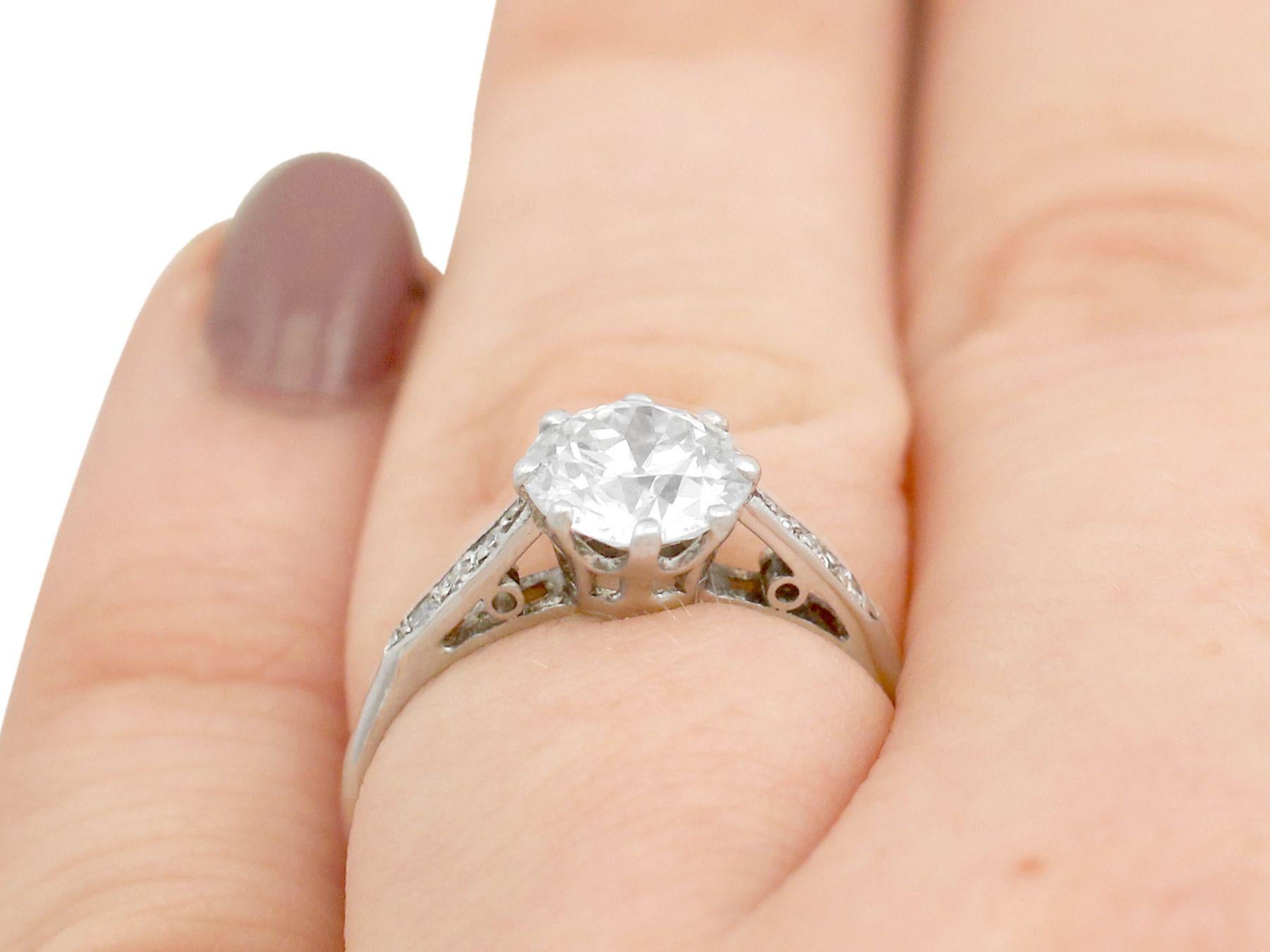 Women's Vintage 1.5 Carat Diamond and Platinum Solitaire Engagement Ring For Sale