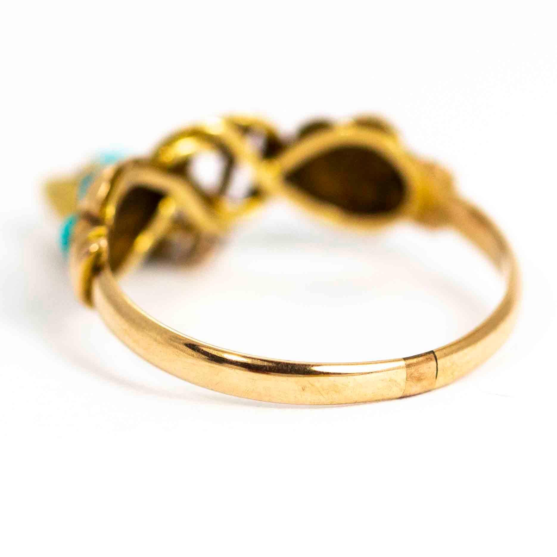 Round Cut Vintage 15 Carat Gold Turquoise Lover's Knot Ring