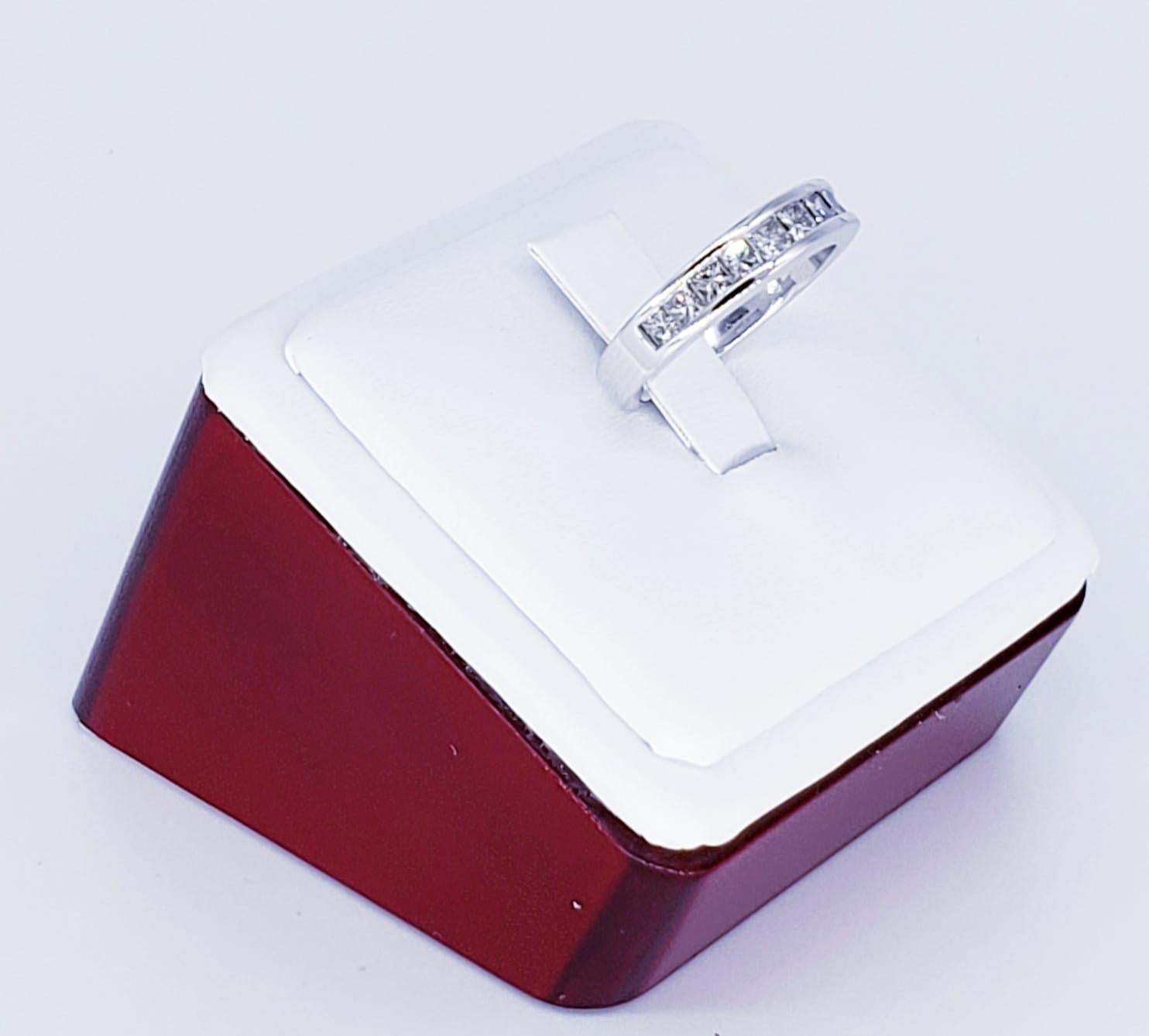 Taille princesse Bague de mariage vintage en diamants de 1,50 carat en vente