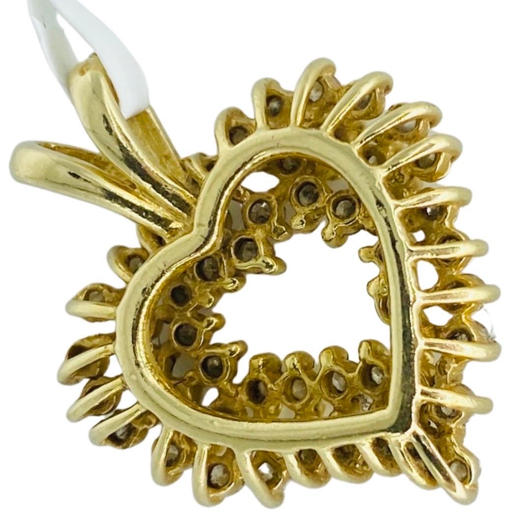 Pendentif cœur vintage en or 14 carats avec diamants de 1,50 carat en vente 1