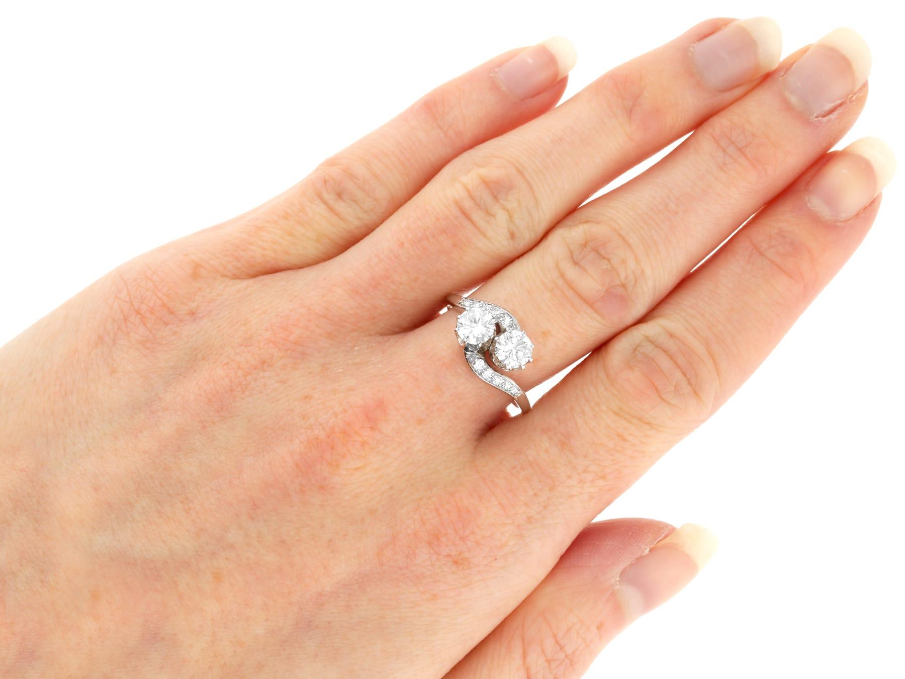 Vintage 1.50ct Diamond and 18k White Gold Twist Ring Circa 1960 For Sale 5