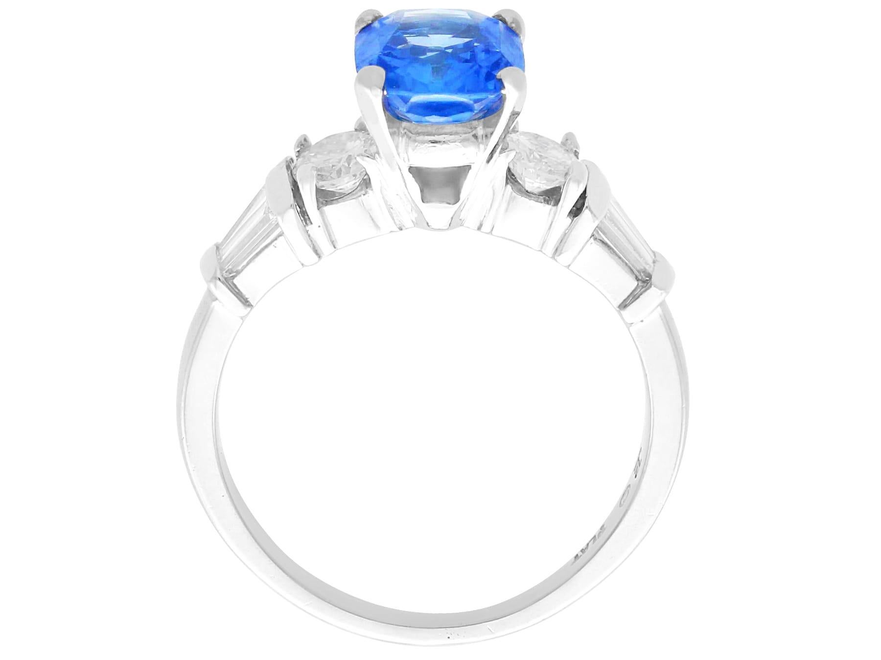 Women's or Men's Vintage 1.52ct Ceylon Blue Sapphire and 0.68ct Diamond Platinum Dress Ring For Sale