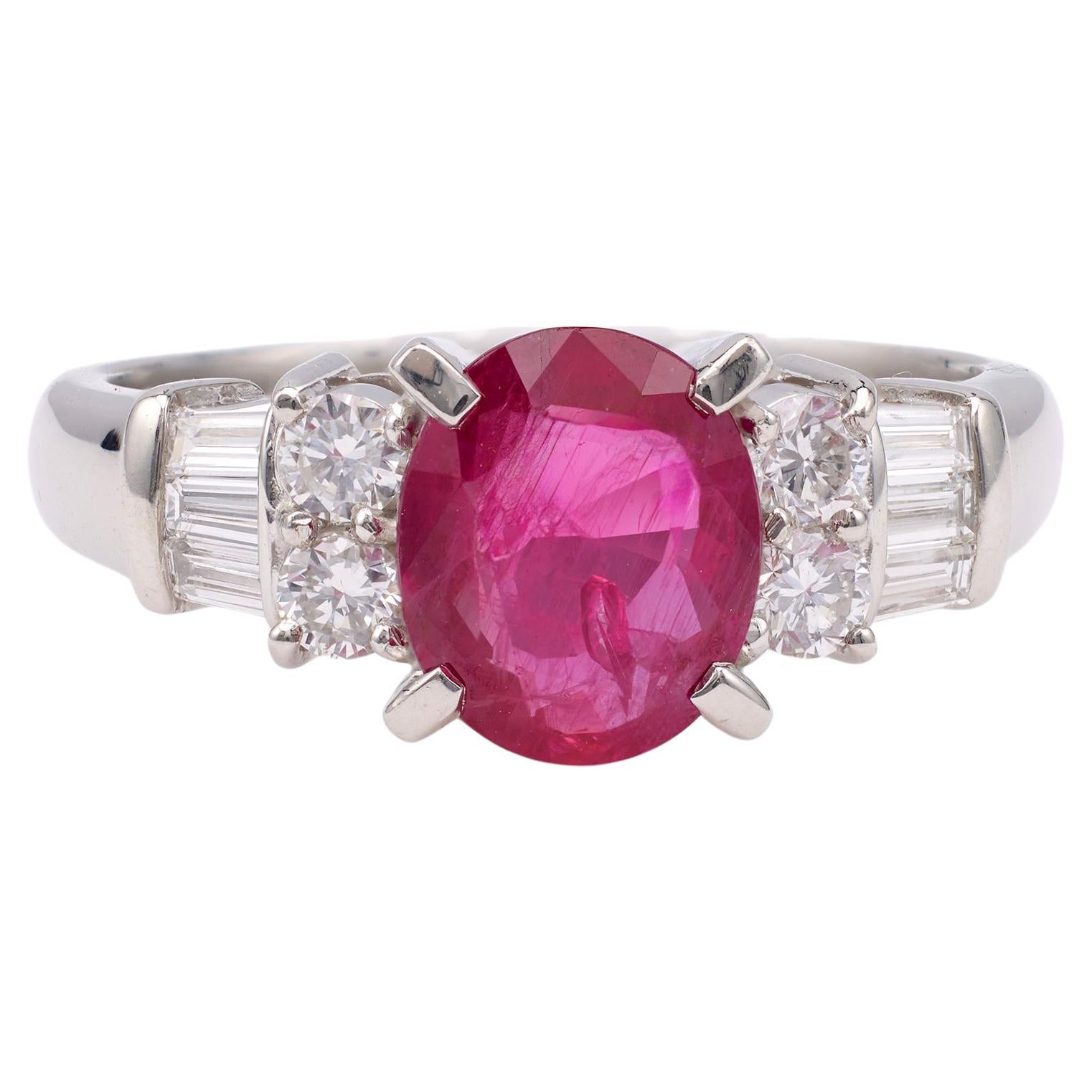 Vintage 1.54 Carat Ruby Diamond Platinum Ring For Sale