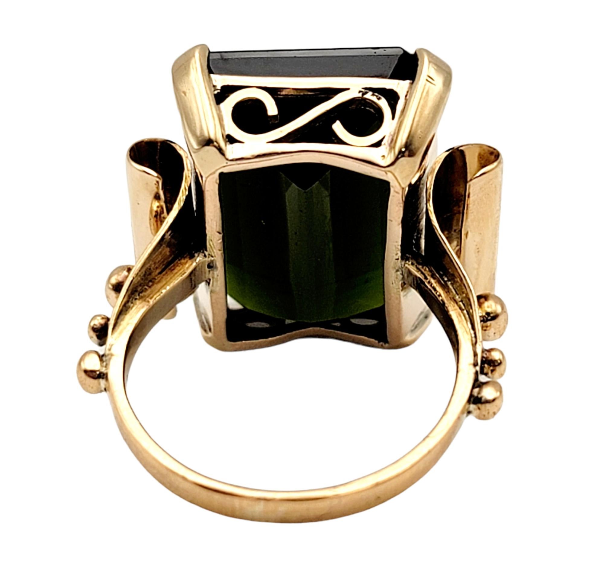 Vintage 15.58 Carat Emerald Cut Green Tourmaline Cocktail Ring in Yellow Gold For Sale 1