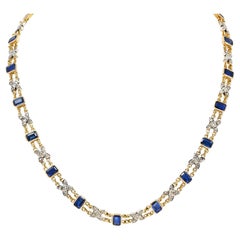 Blumen-Halskette aus 18 Karat Silber mit 15,75 Karat Saphir und Diamant