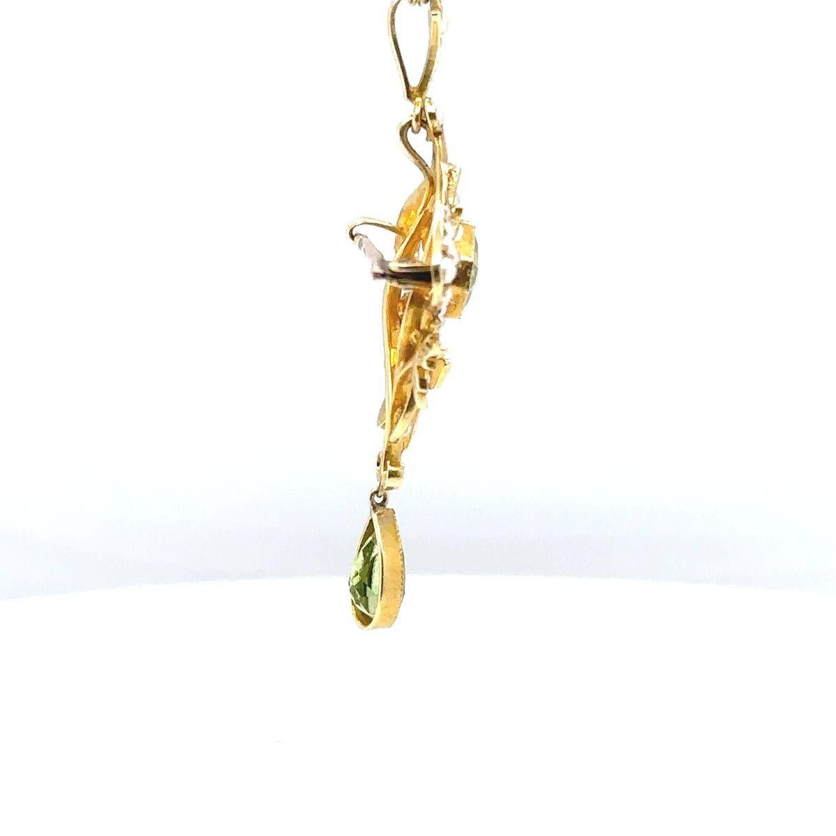 Edwardian Vintage 15ct Yellow Gold Peridot and Seed Pearl Pendant/Brooch