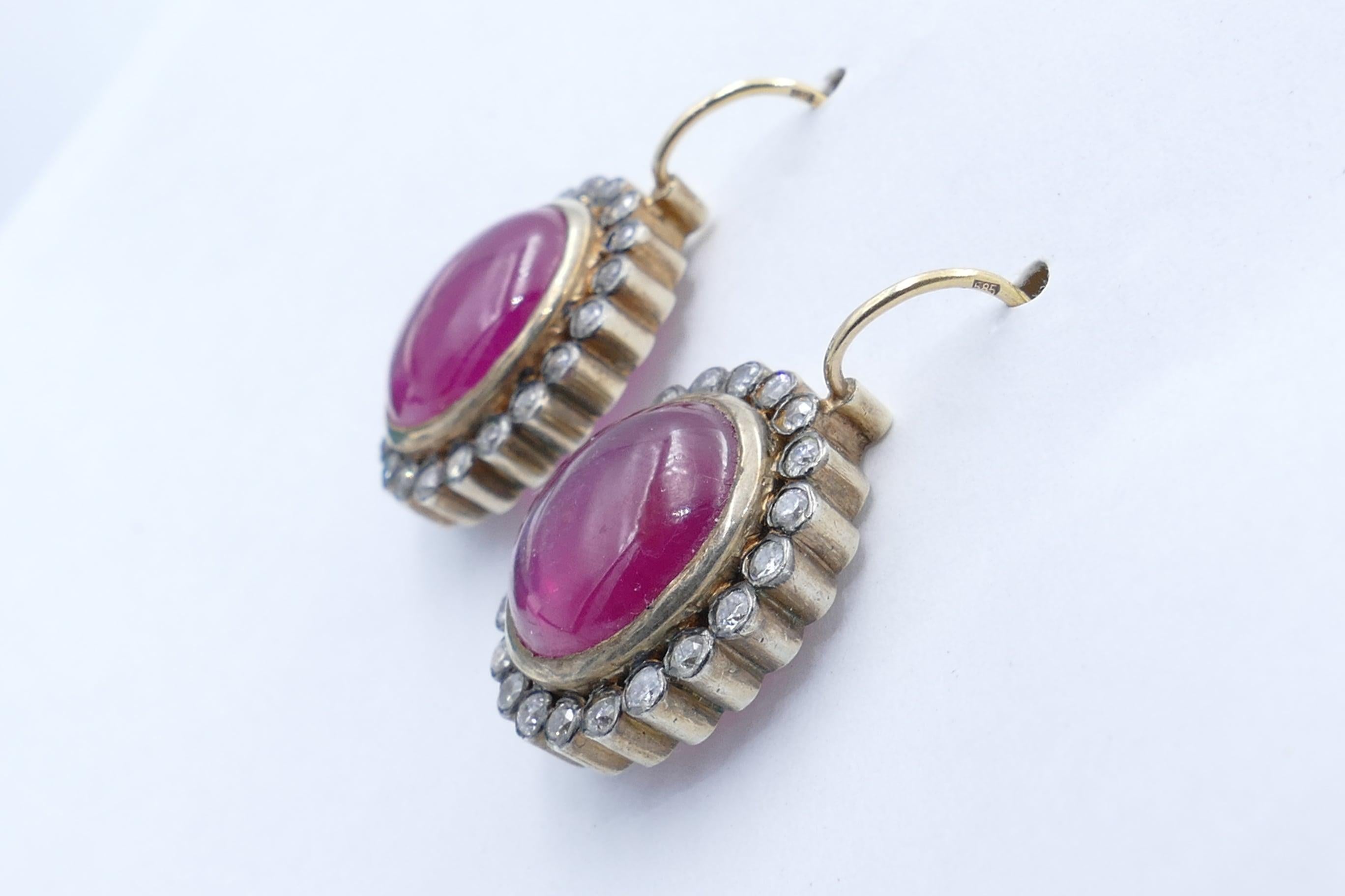 Retro Vintage 15 Carat Yellow Gold Ruby and Diamond Large Earrings For Sale
