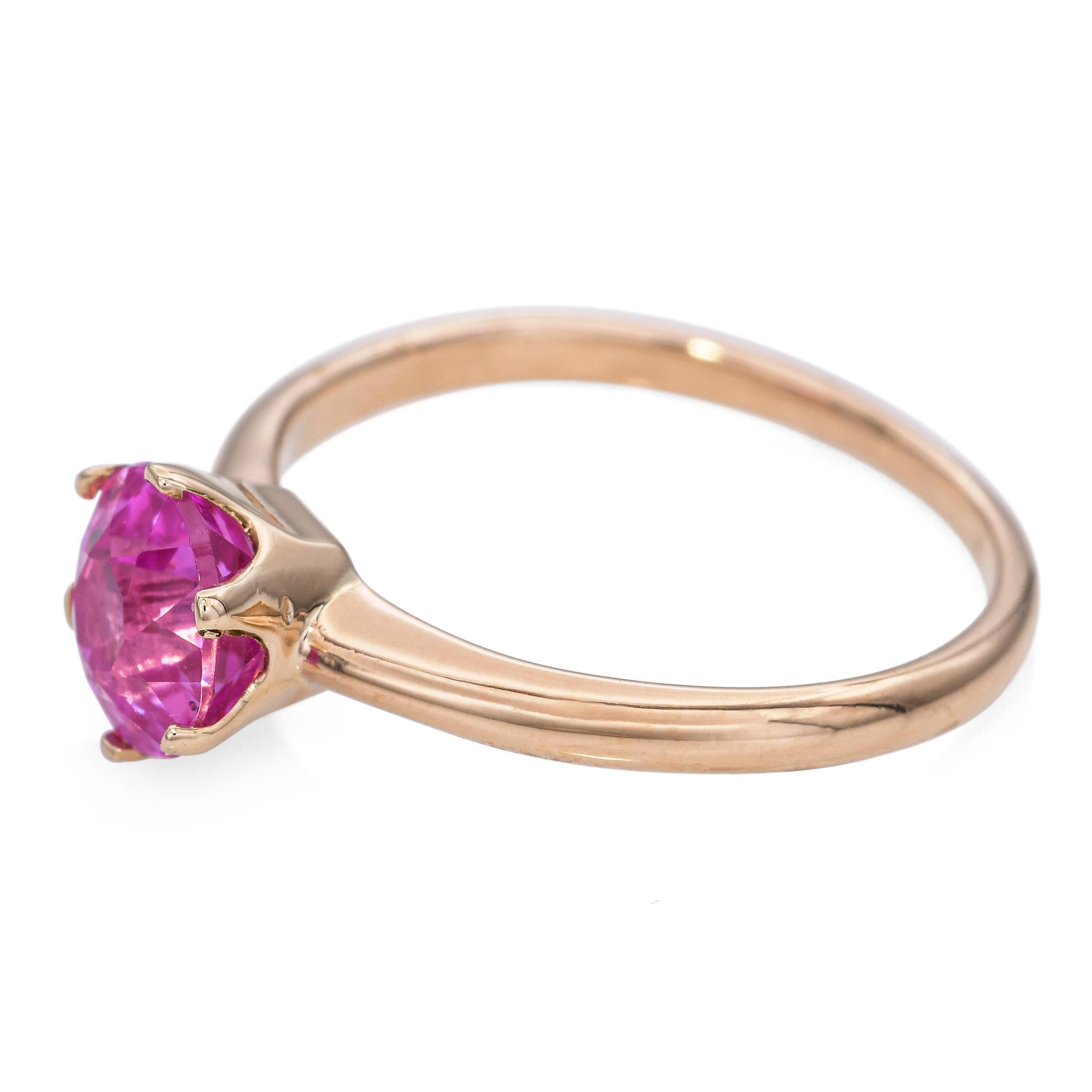 Anello solitario con zaffiro rosa d'epoca in oro giallo 15k da 1,75 carati In condizioni buone in vendita a New York, NY