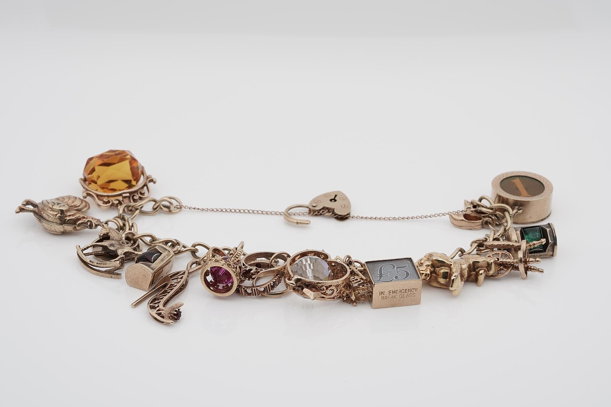 Women's Vintage 16 Charm Bracelet 9 Carat Solid Gold English Hallmarked