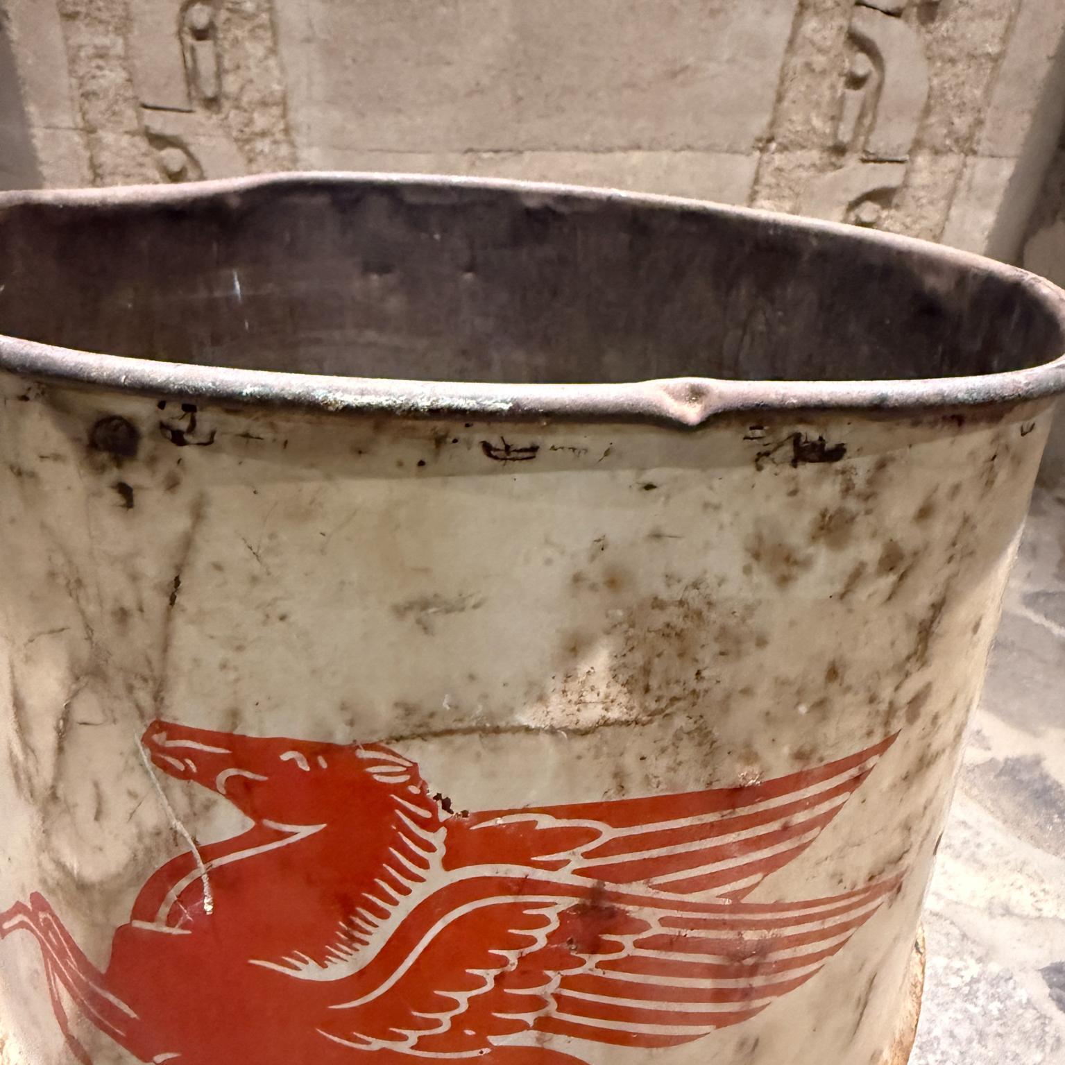 Mid-Century Modern Vintage 16 Gallon Pegasus Mobil Oil/Grease Drum Barrel For Sale
