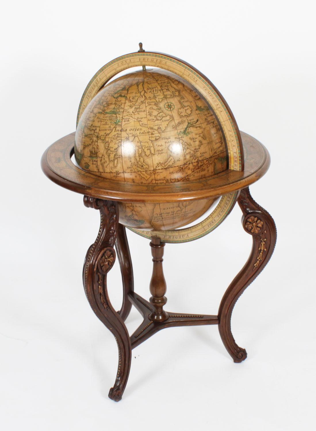 Vintage 16 inch Terrestrial Library Globe on Stand Donati, Milano 20th Century 5