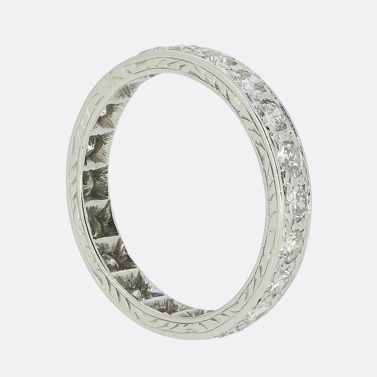 Round Cut Vintage 1.60 Carat Diamond Full-Eternity Ring Size P (56.5) For Sale