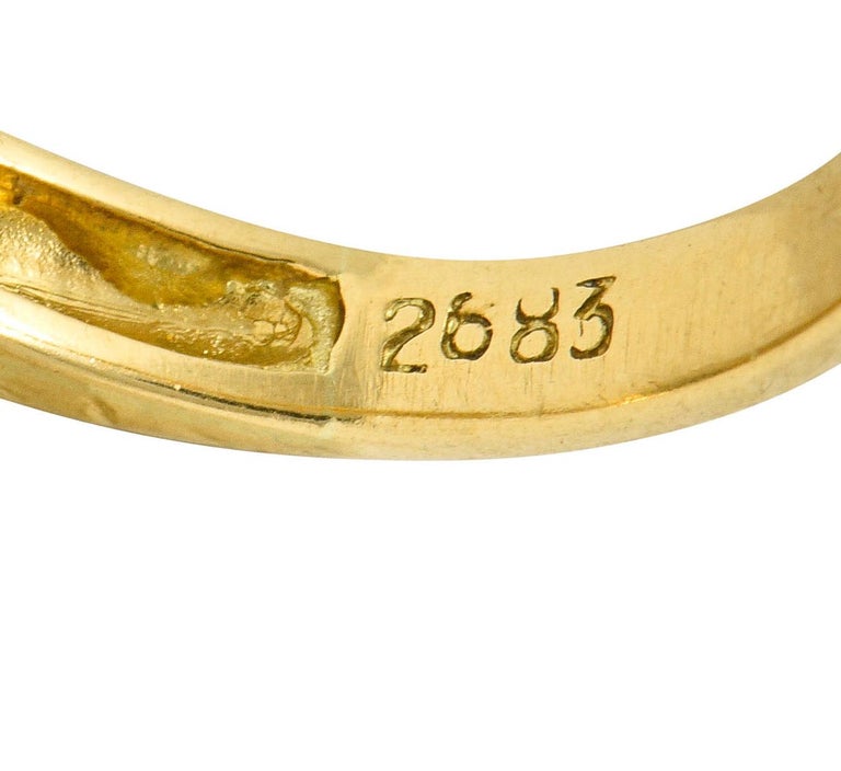 Vintage 1.61 Carat Sapphire Diamond 18 Karat Gold Bypass Ring For Sale 4