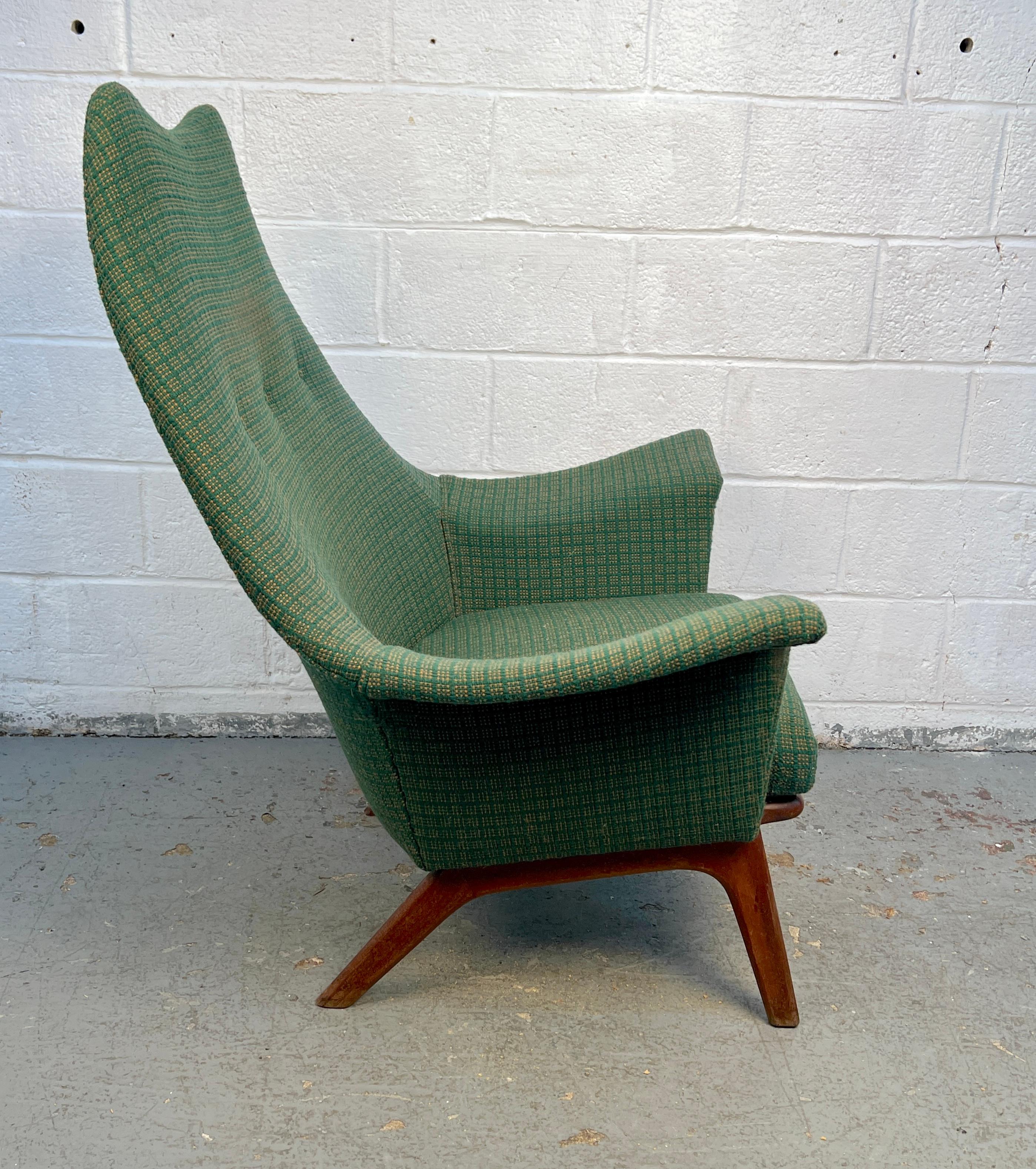 Américain Vintage 1611-C Wingback Lounge Chair par Adrian Pearsall en vente