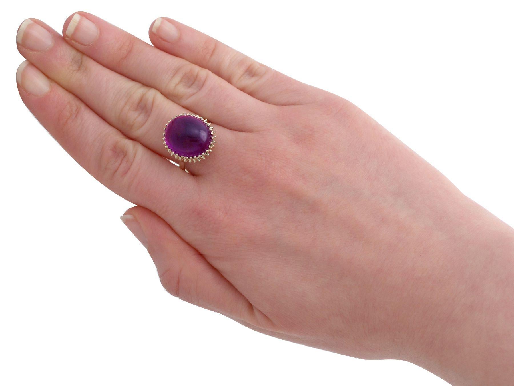 Cocktailring aus Gelbgold mit 16,13 Karat Amethyst im Cabochon-Schliff und Gelbgold im Angebot 2