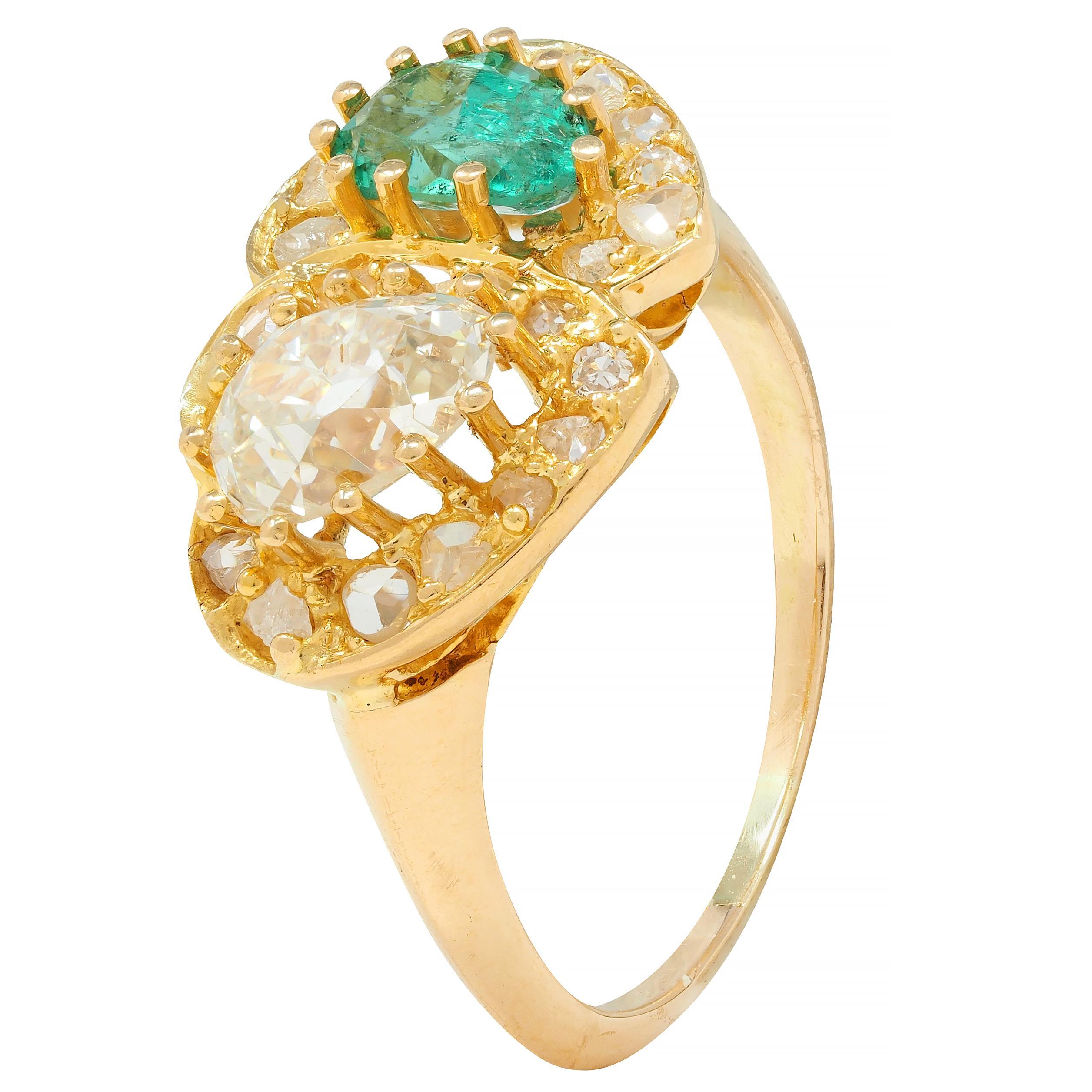 Vintage 1.63 CTW Emerald Diamond 18 Karat Yellow Gold Toi Et Moi Heart Ring 2