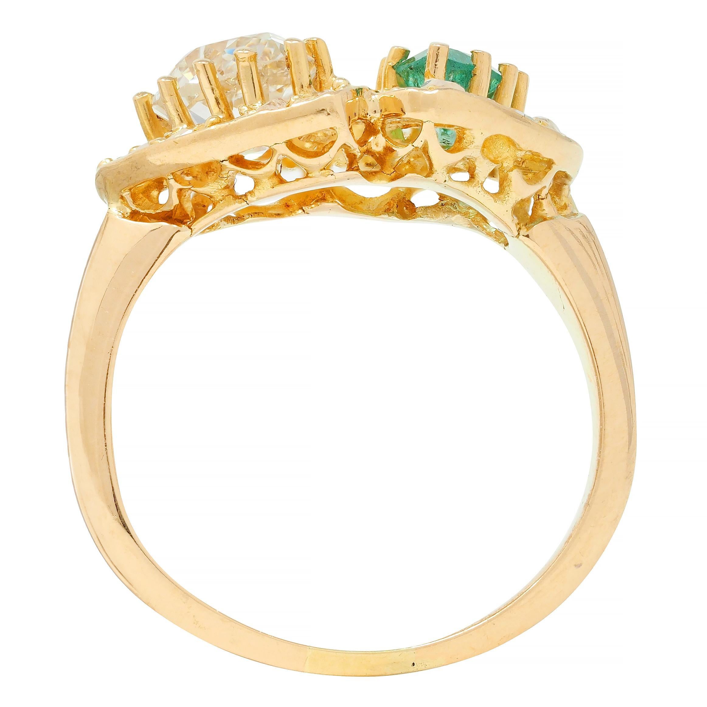 Vintage 1.63 CTW Emerald Diamond 18 Karat Yellow Gold Toi Et Moi Heart Ring 3