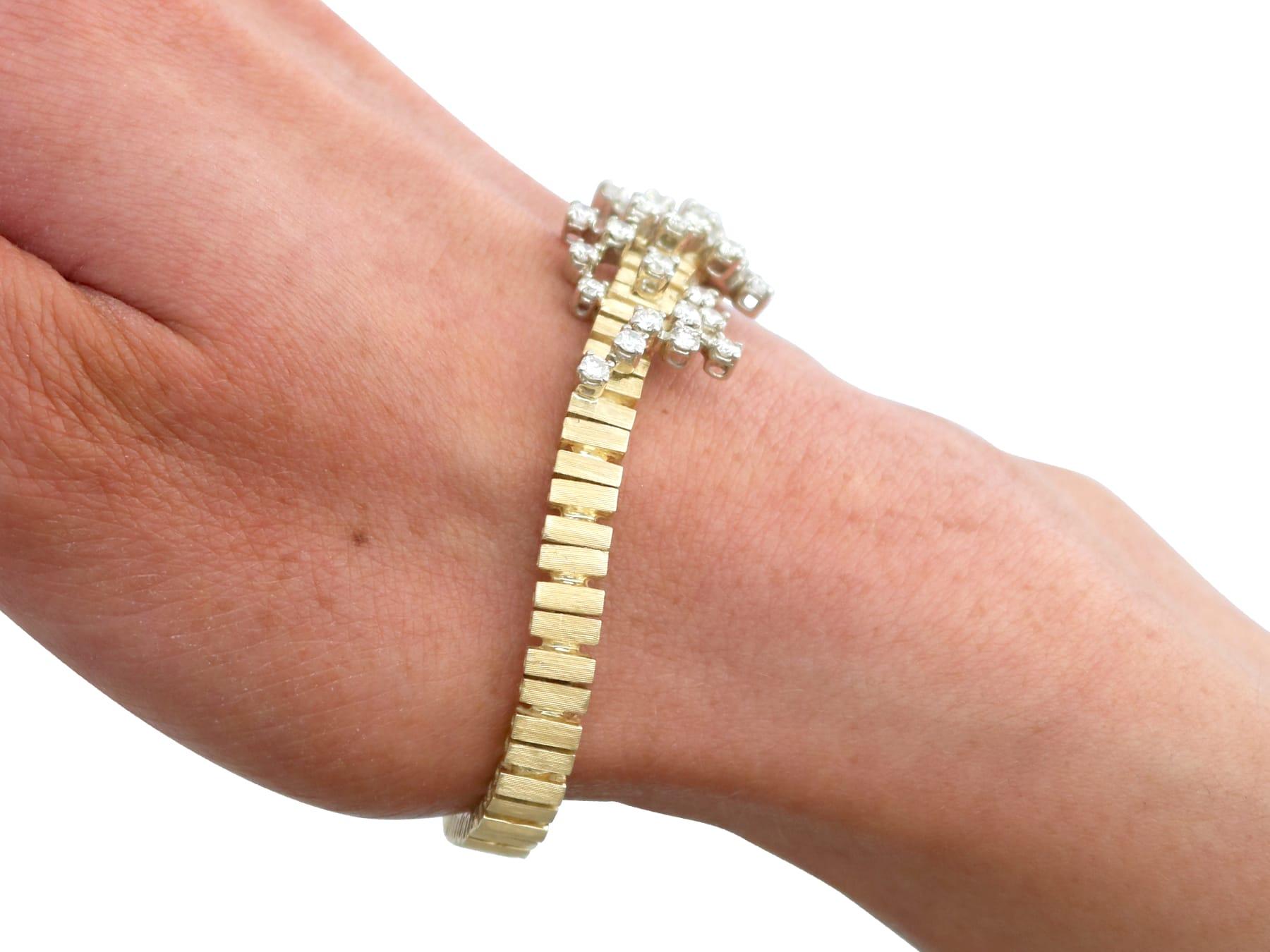Vintage 1.65 Carat Diamond and 18k Yellow Gold Bracelet Circa 1990 For Sale 9