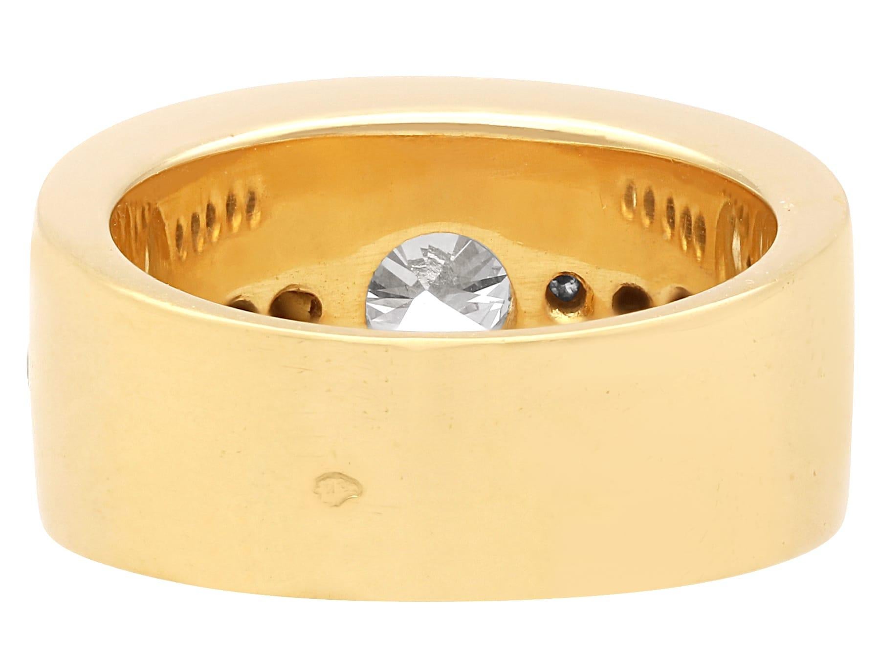 Women's or Men's Vintage 1.65 Carat Diamond and 18k Yellow Gold Ring Circa 1990 For Sale