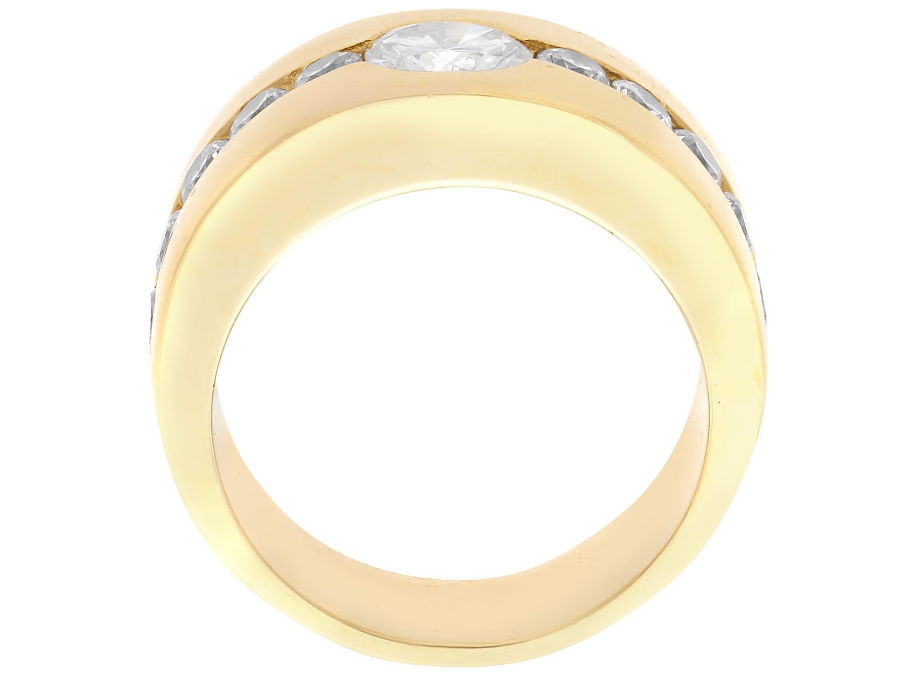 Vintage 1.65 Carat Diamond and 18k Yellow Gold Ring Circa 1990 For Sale 1