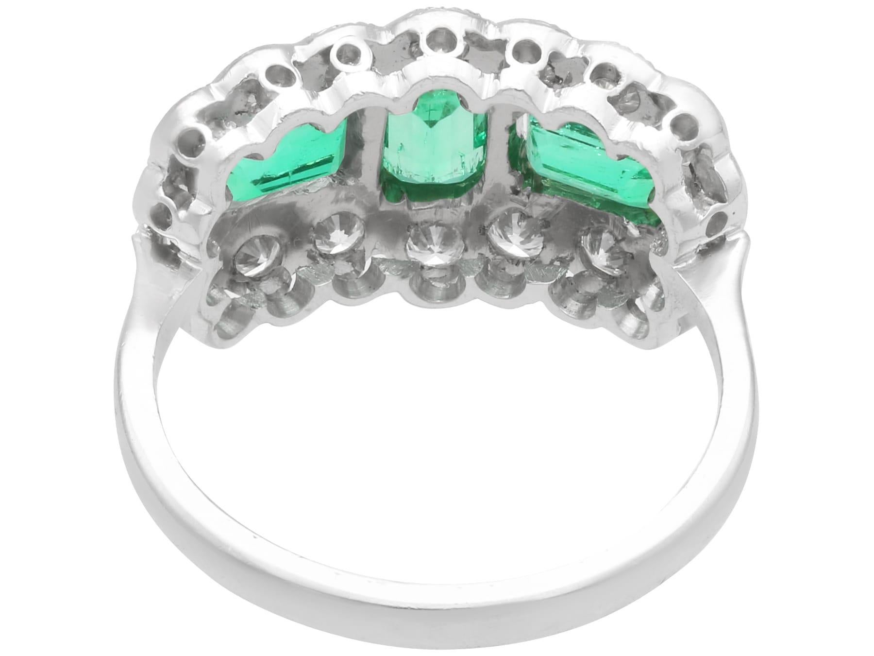 Vintage 1.65 Carat Emerald and 1.25 Carat Diamond Platinum Cocktail Ring in vendita 1