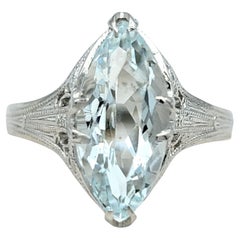 Vintage 1.65 Carat Marquise Cut Aquamarine Solitaire Ring in 18 Karat White Gold