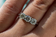 Vintage 1.65CT Diamond Trilogy Ring 18K Solid Gold Heirloom