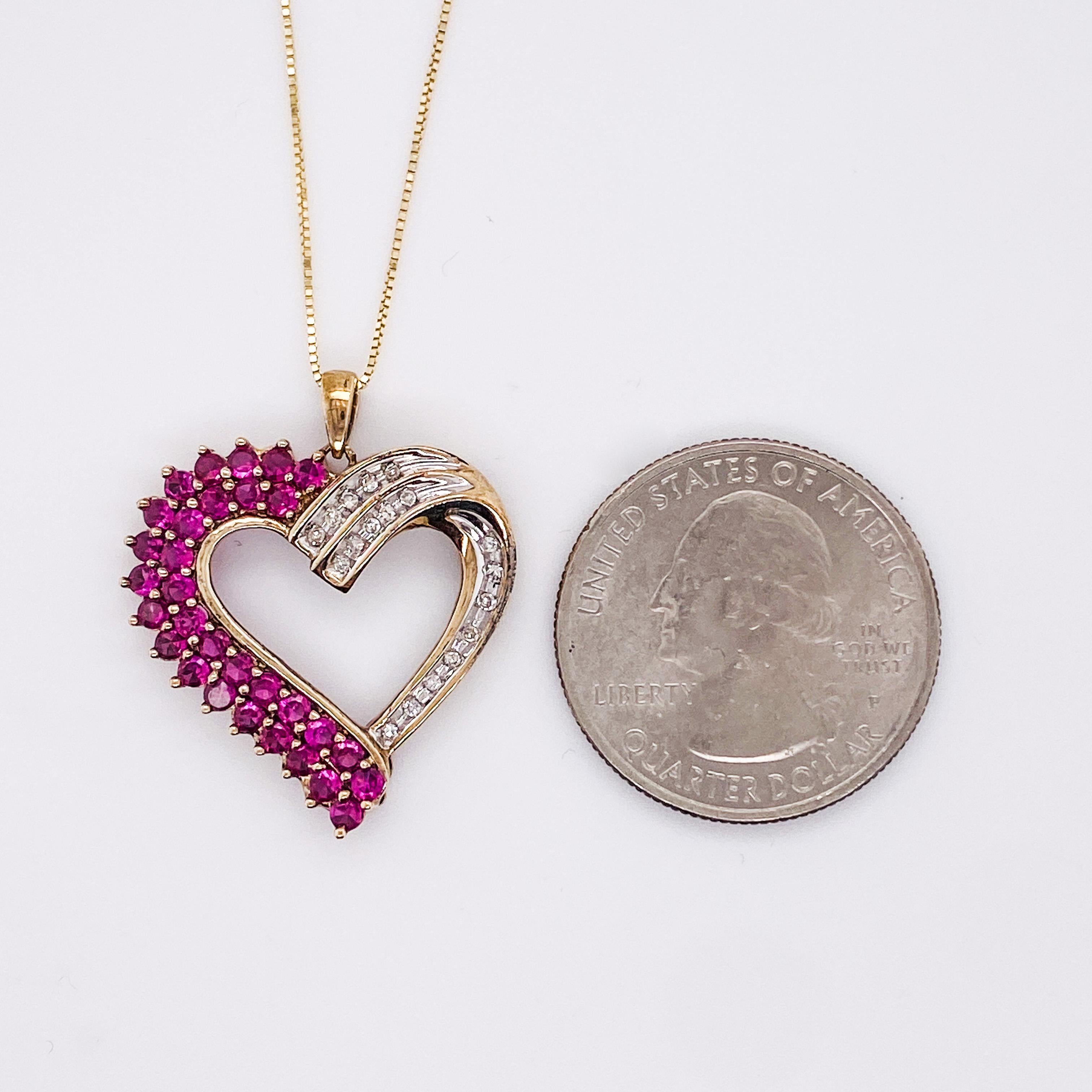 Vintage 1.67 Carats Ruby & Diamond Heart Pendant Charm in 14 Karat Gold In Excellent Condition For Sale In Austin, TX
